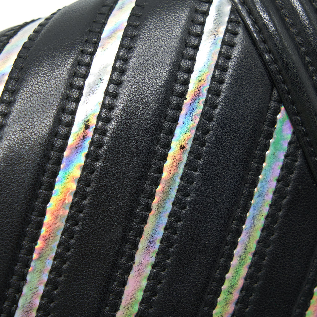 CHANEL MEDIUM BOY CHEVRON LAMBSKIN BLACK/SILVER SHW