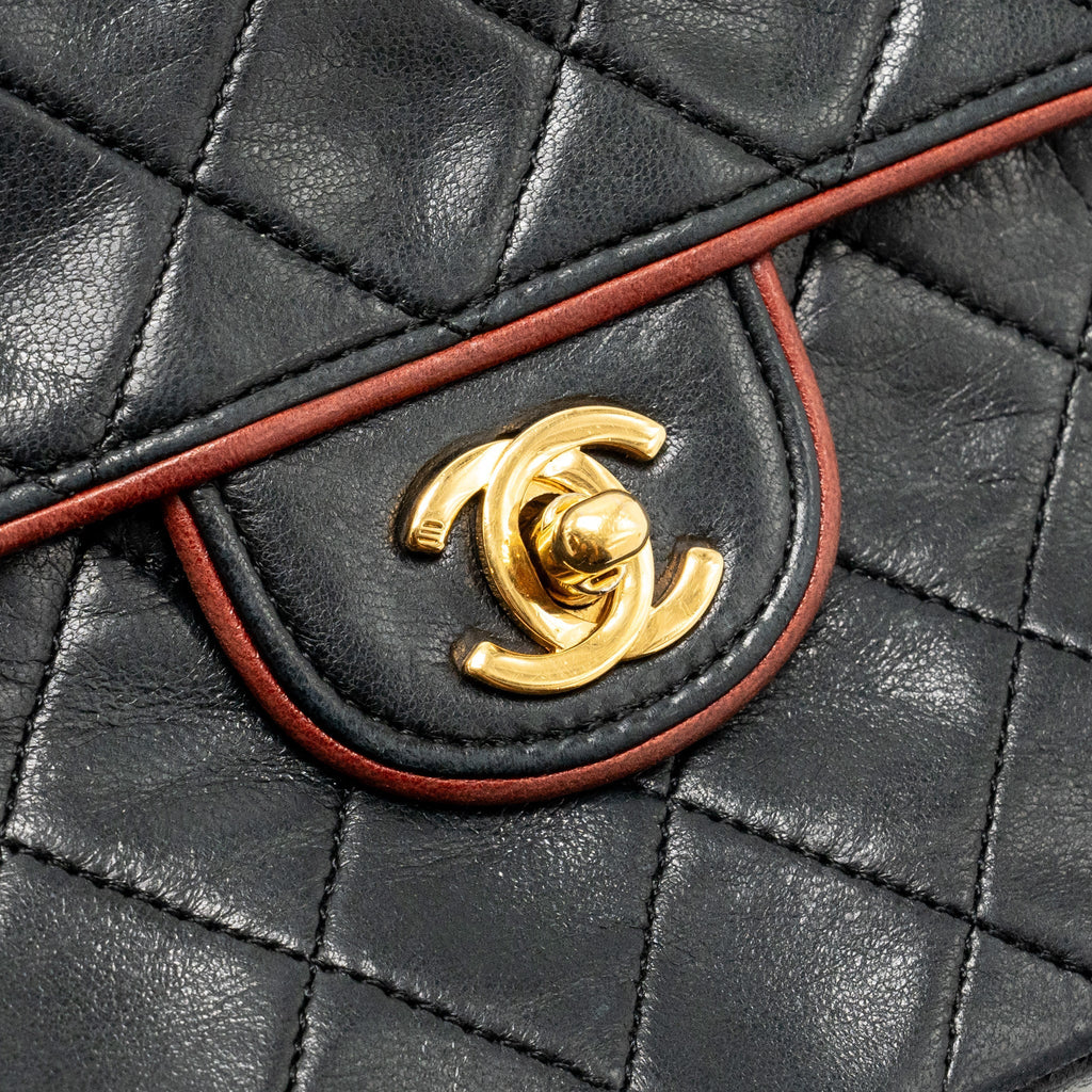 CHANEL VINTAGE MINI SQUARE FLAP BAG LAMBSKIN BLACK / RED GHW