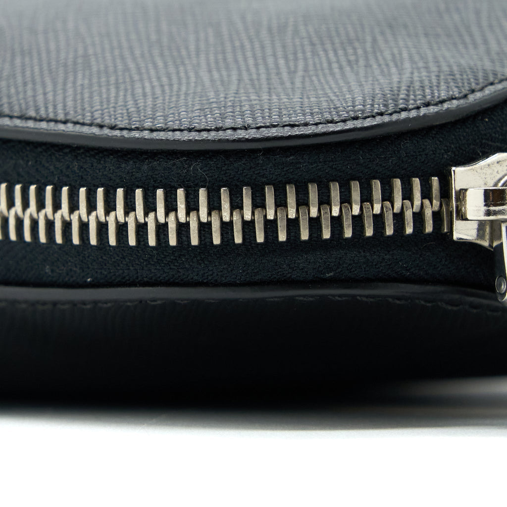PRADA MEN’S CLUTCH SOFFIANO BLACK SHW