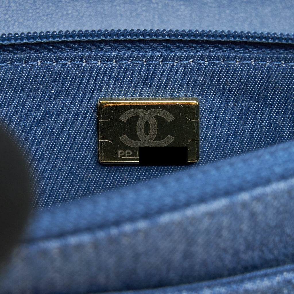CHANEL 22C PEARL CRUSH WALLET ON CHAIN DENIM GHW