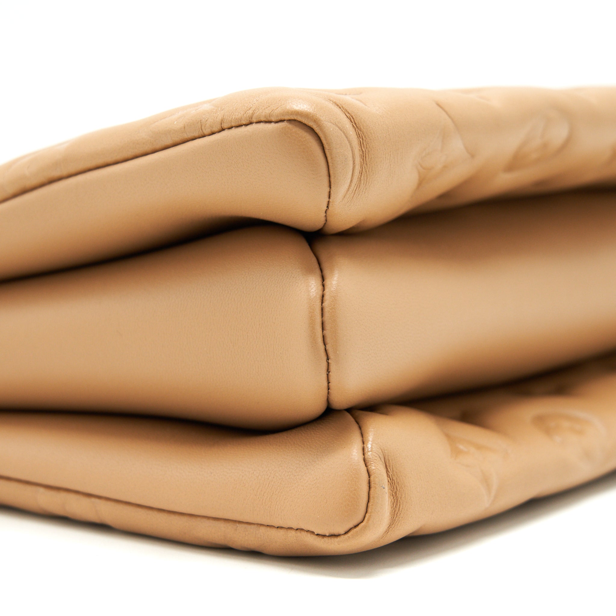 LOUIS VUITTON COUSSIN PM CAMEL