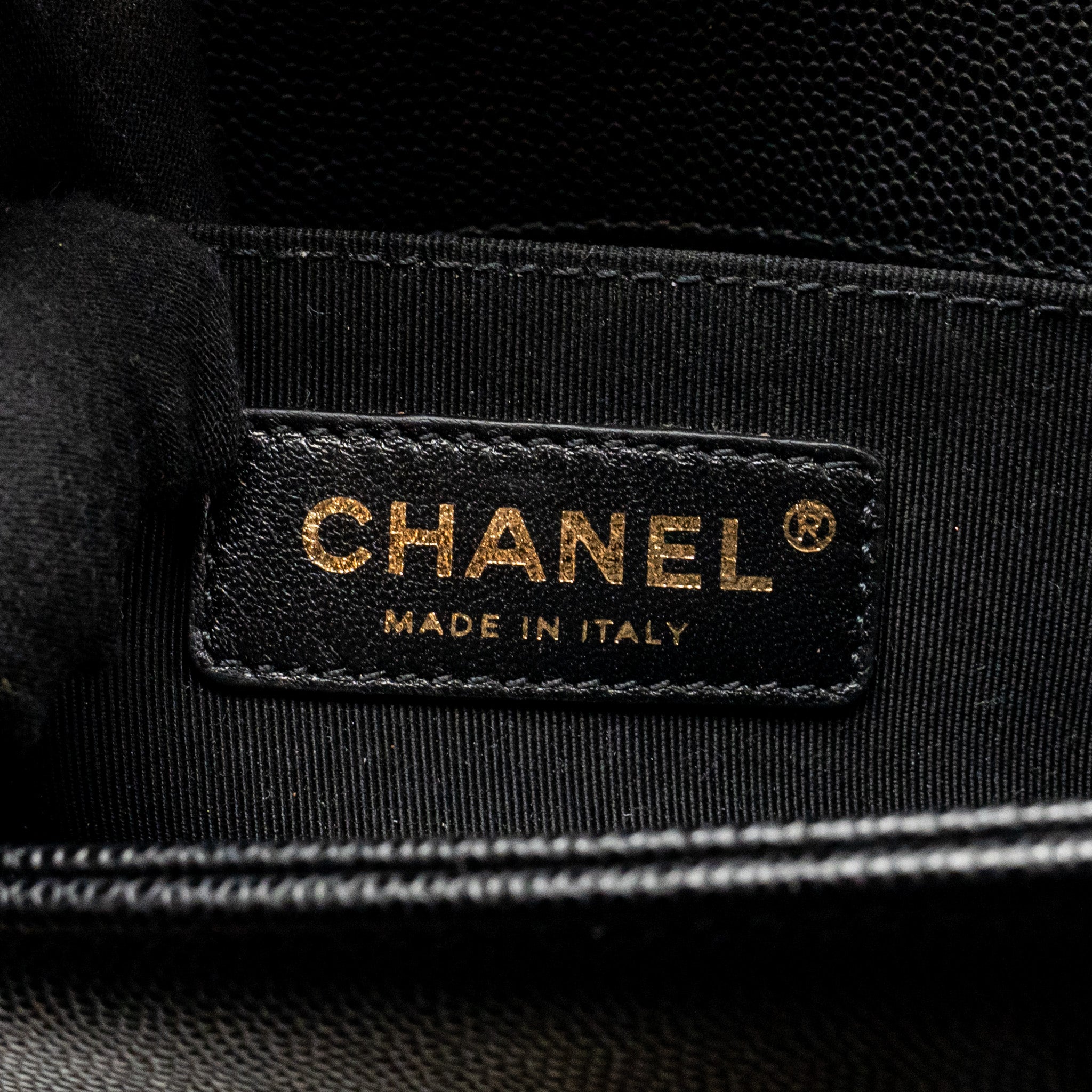 CHANEL SMALL BOY BAG CAVIAR BLACK GHW (MICROCHIP)