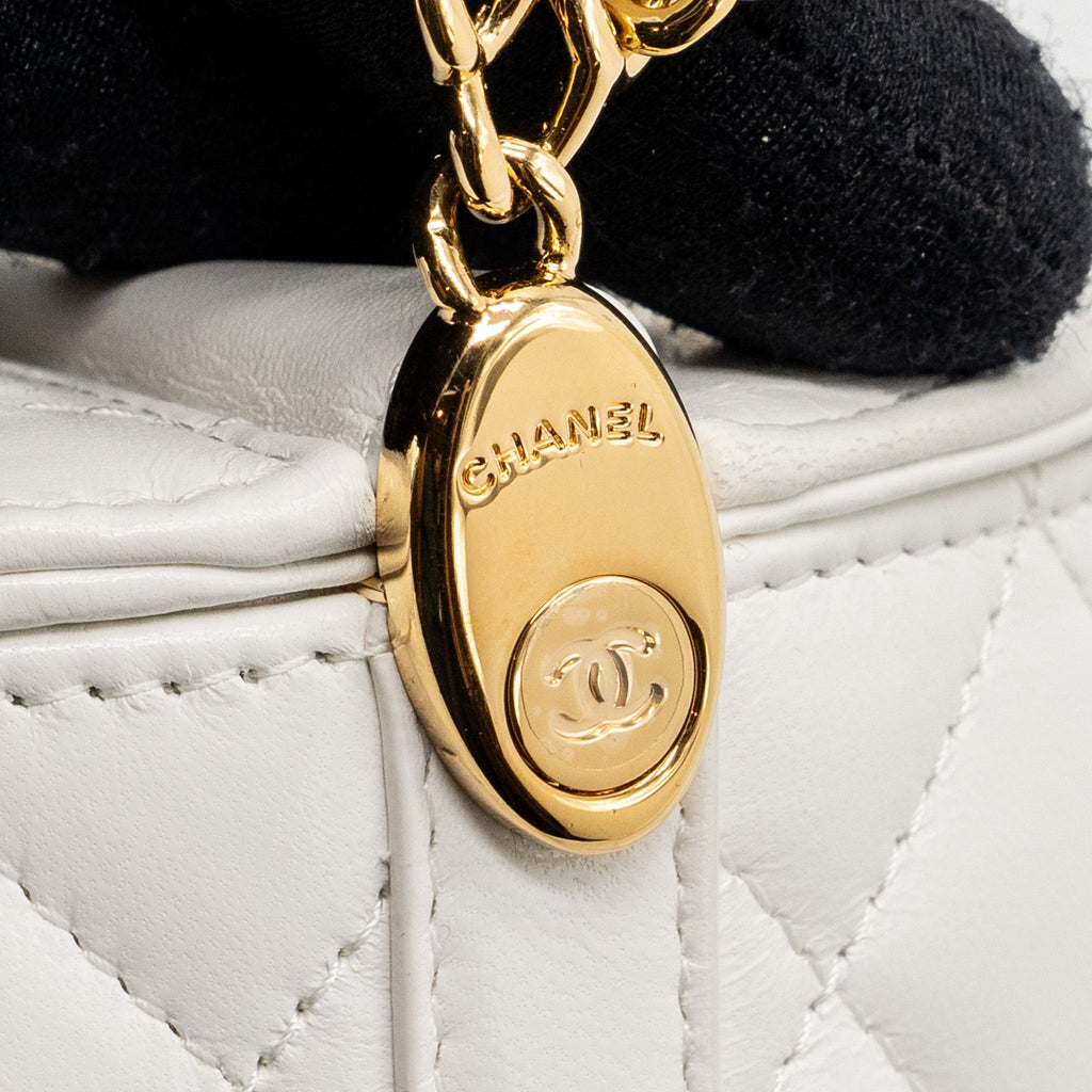 CHANEL TOP HANDLE ROUND VANITY WITH CHAIN LAMBSKIN WHITE GHW (MICROCHIP)