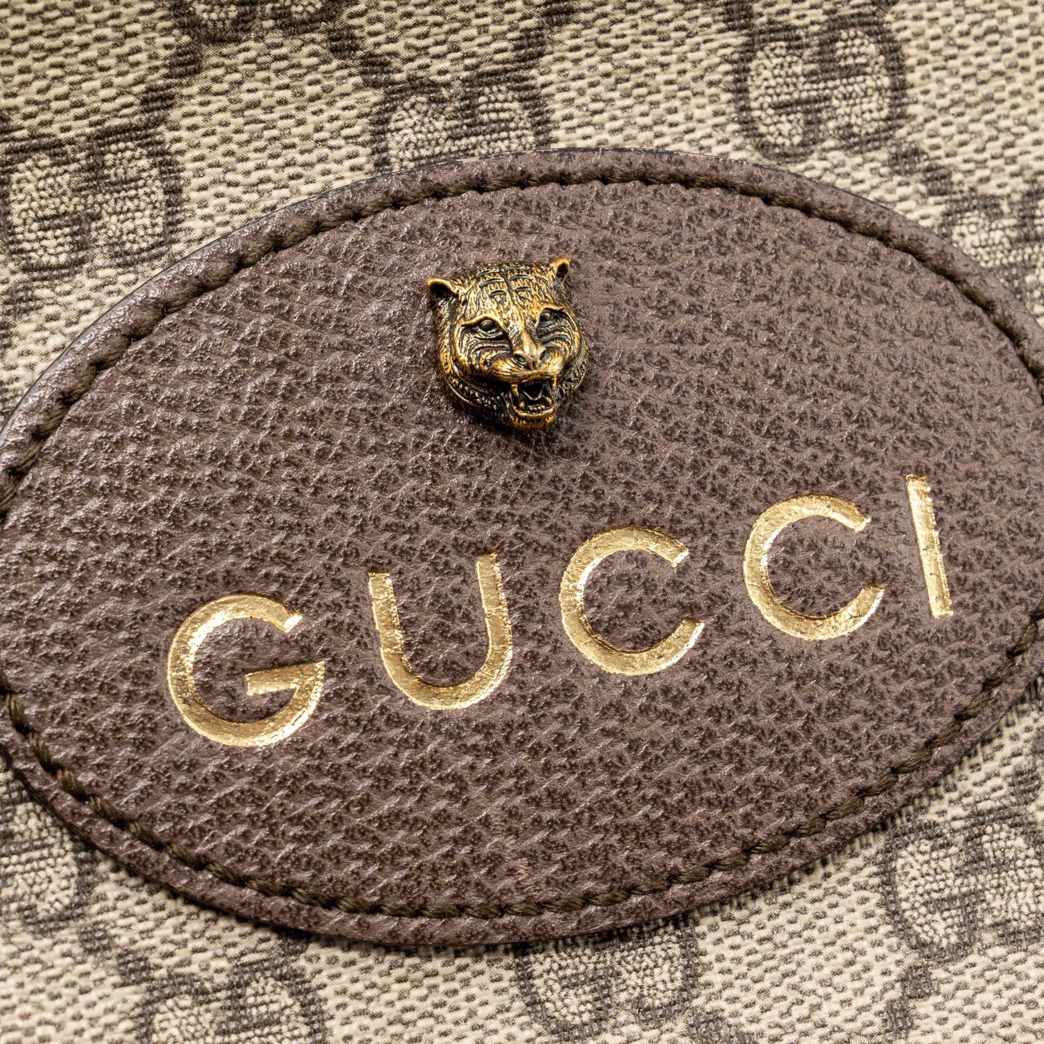 GUCCI GG SUPREME CAMERA BAG CANVAS/ LEATHER GHW