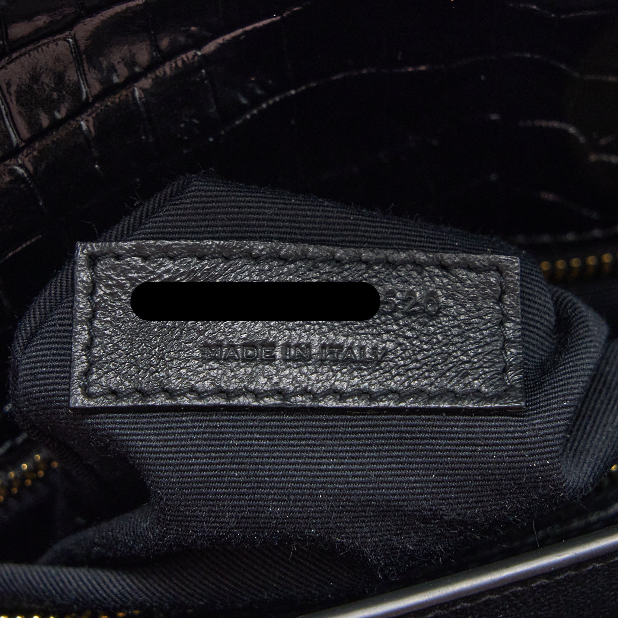 SAINT LAURENT CASSANDRA CHAIN BAG CROC EMBOSSED LEATHER BLACK GHW