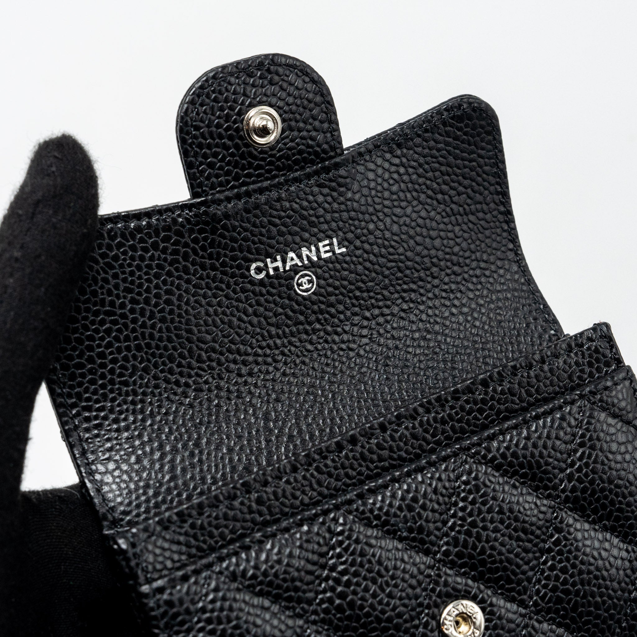 CHANEL CLASSIC FLAP CARD HOLDER CAVIAR BLACK SHW (MICROCHIP)