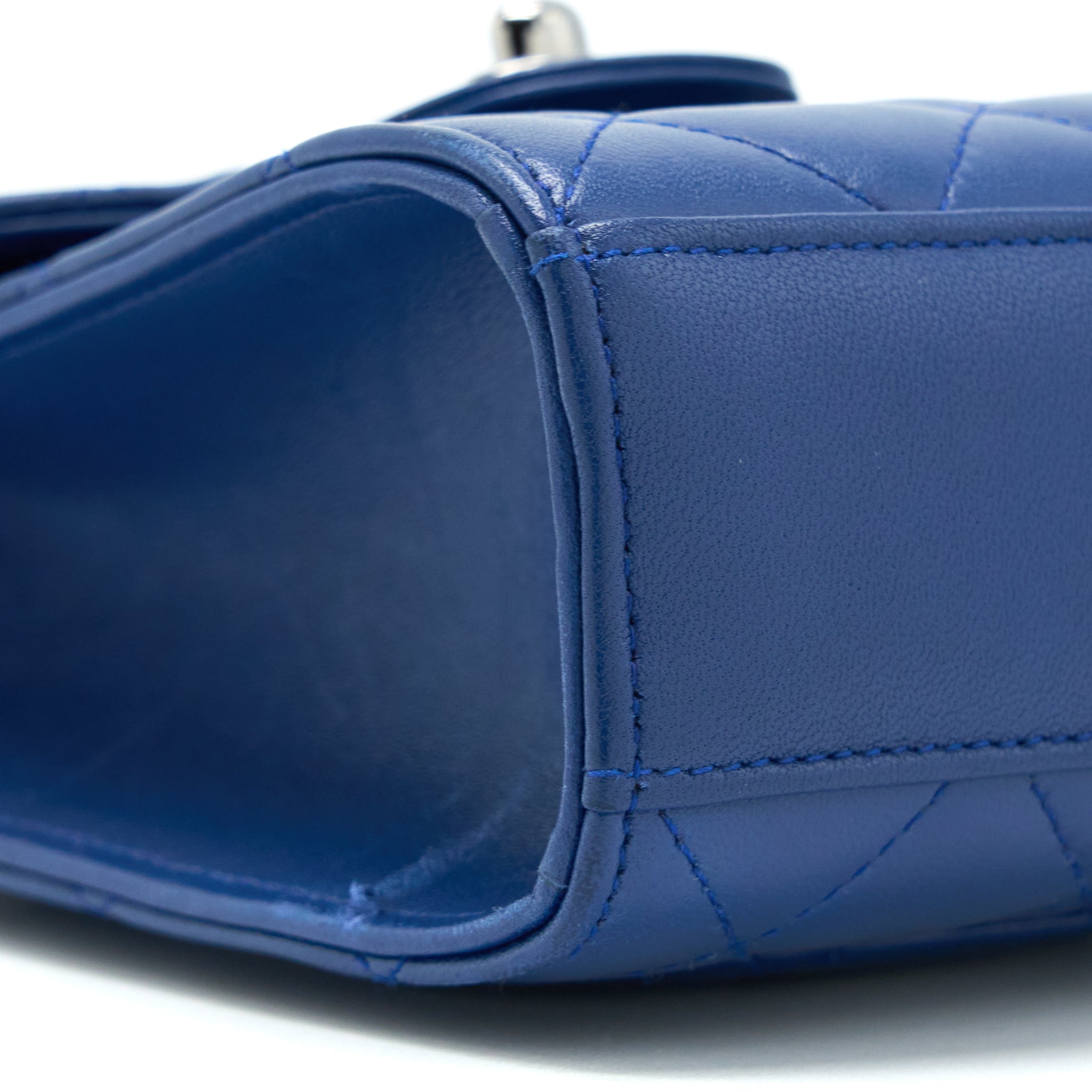 CHANEL FLAP PHONE CASE LAMBSKIN BLUE SHW