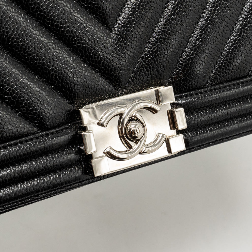 CHANEL CHEVRON MEDIUM BOY BAG CAVIAR BLACK SHW