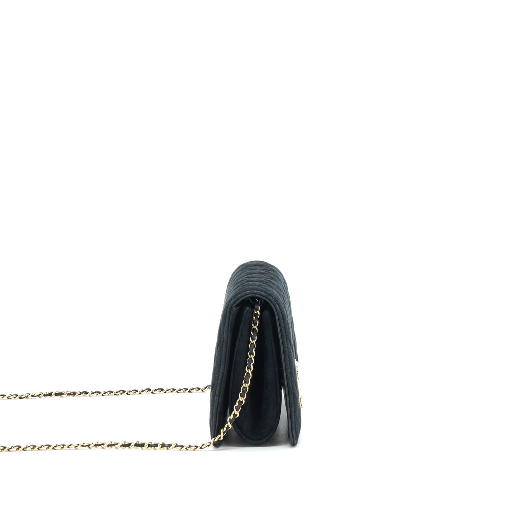 CHANEL QUILTED VELVET CC LOGO FLAP BAG BLACK LGHW