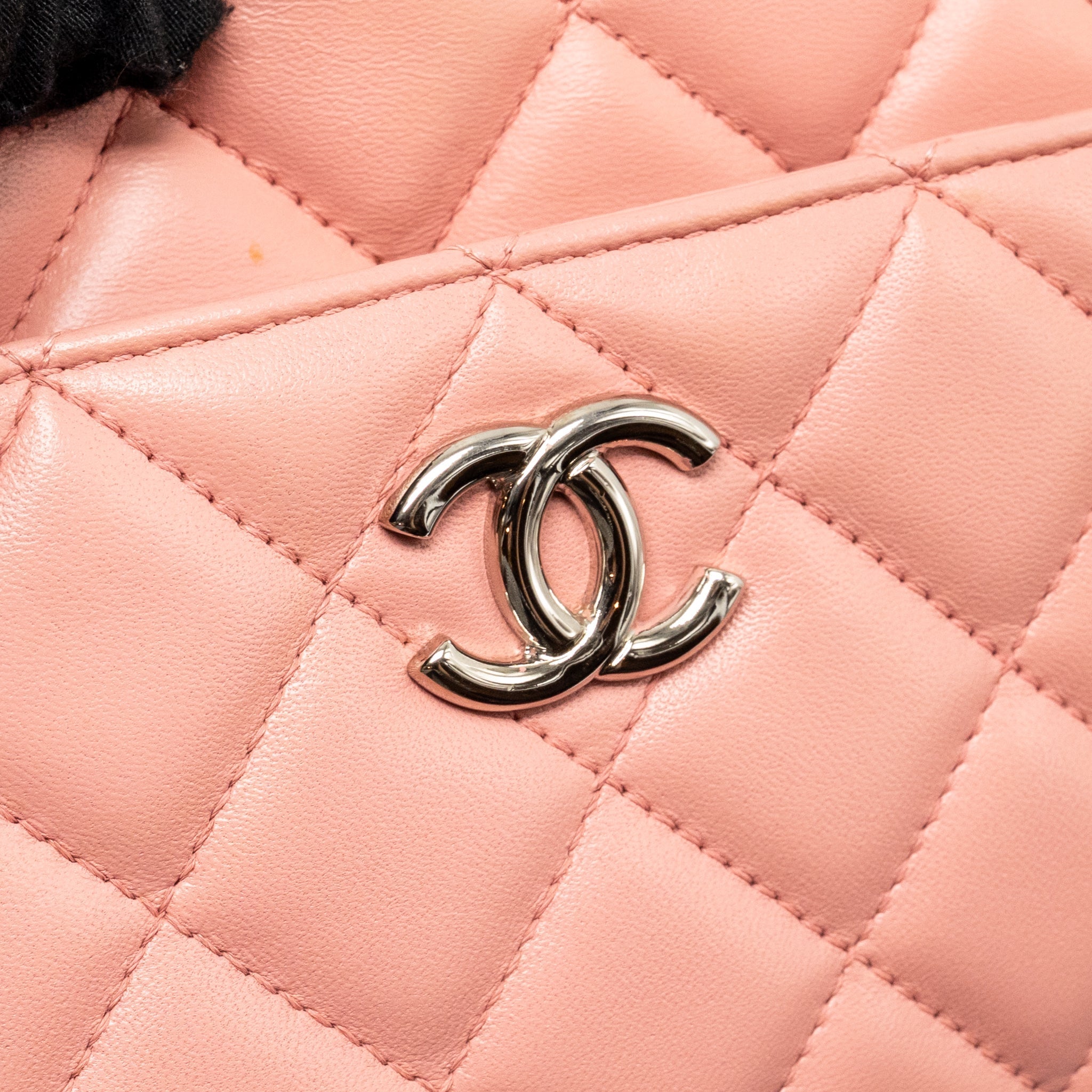 CHANEL CC CAMERA CASE WITH CHAIN LAMBSKIN PINK SHW