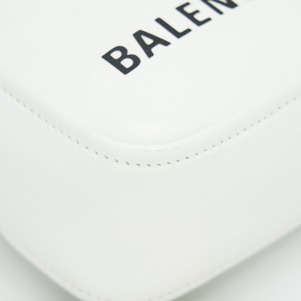 BALENCIAGA TRIANGLE MINI CHAIN CROSSBODY BAG WHITE