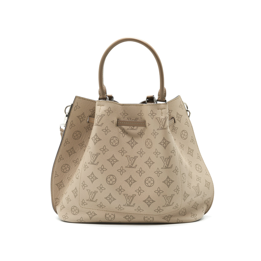 LOUIS VUITTON GIROLATA MAHINA TOTE BAG GREY