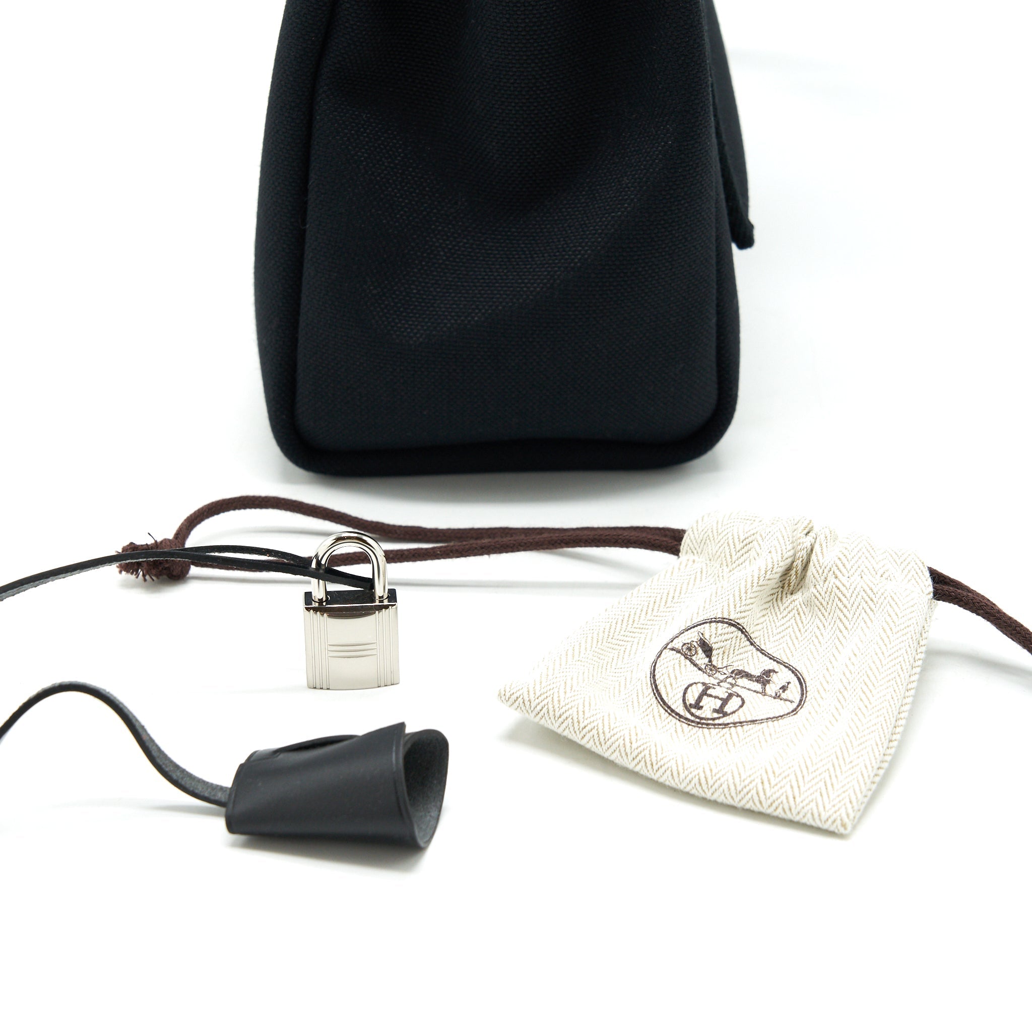 HERMES HERBAG ZIP 31 RETOURNE BAG NOIR