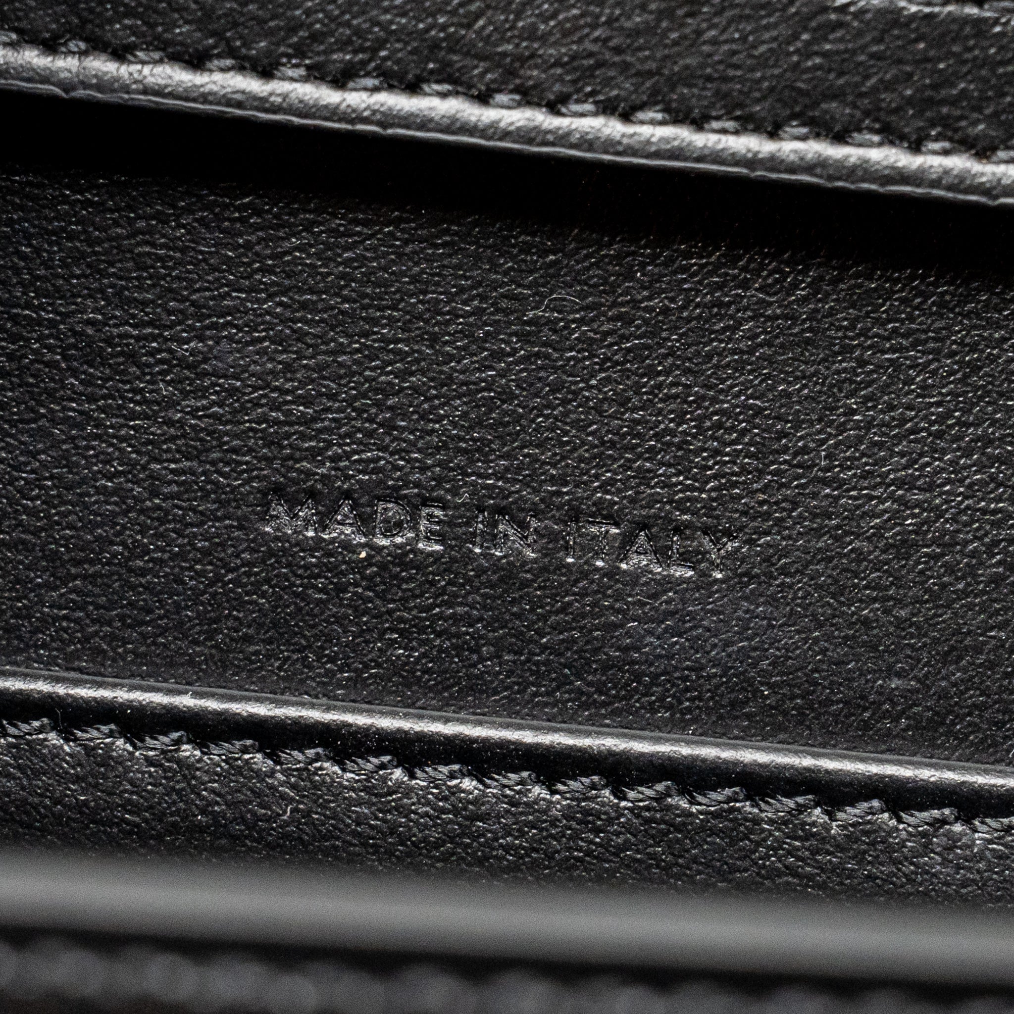 CELINE WALLET ON CHAIN MARGO CALFSKIN BLACK GHW