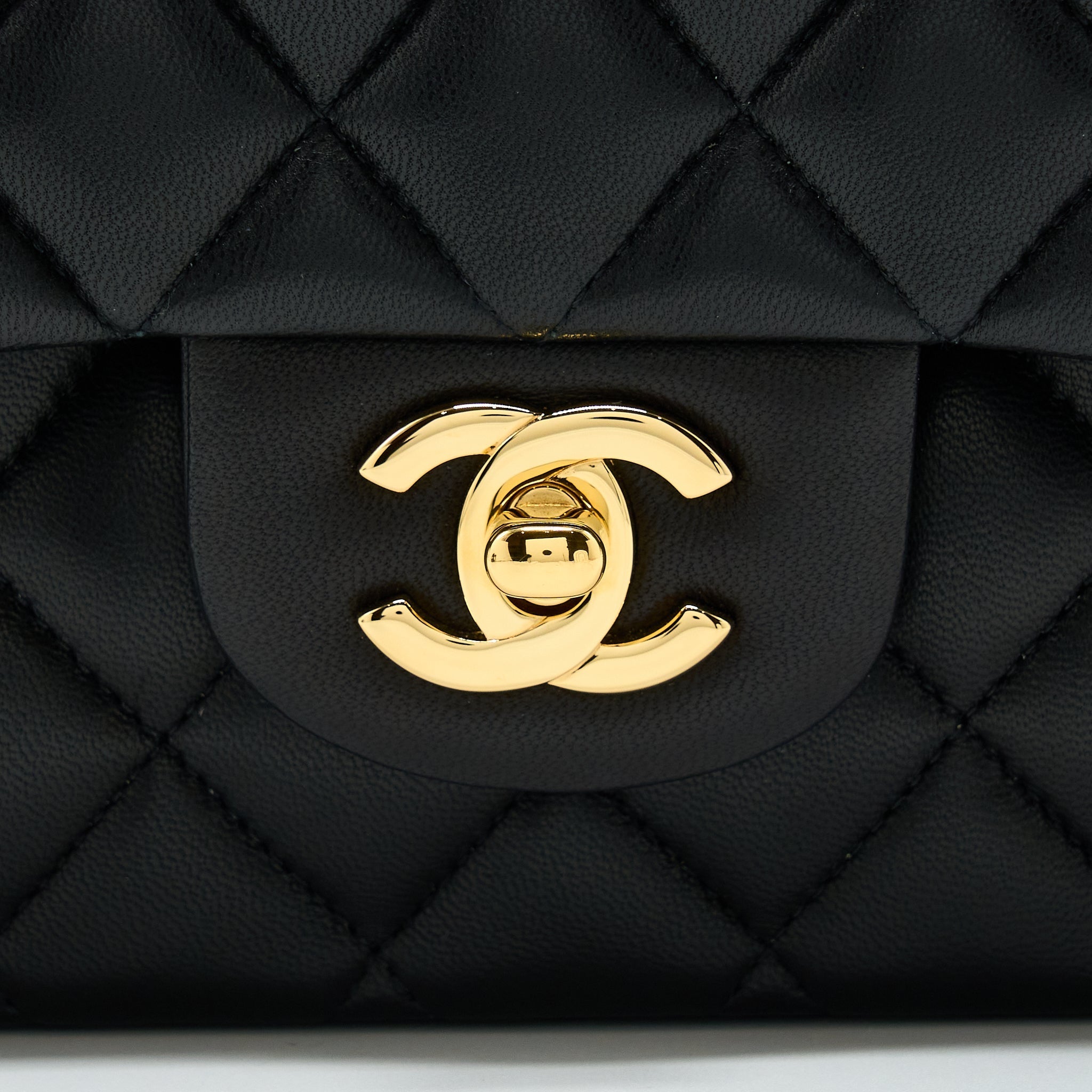 CHANEL CLASSIC DOUBLE FLAP BAG LAMBSKIN BLACK GHW