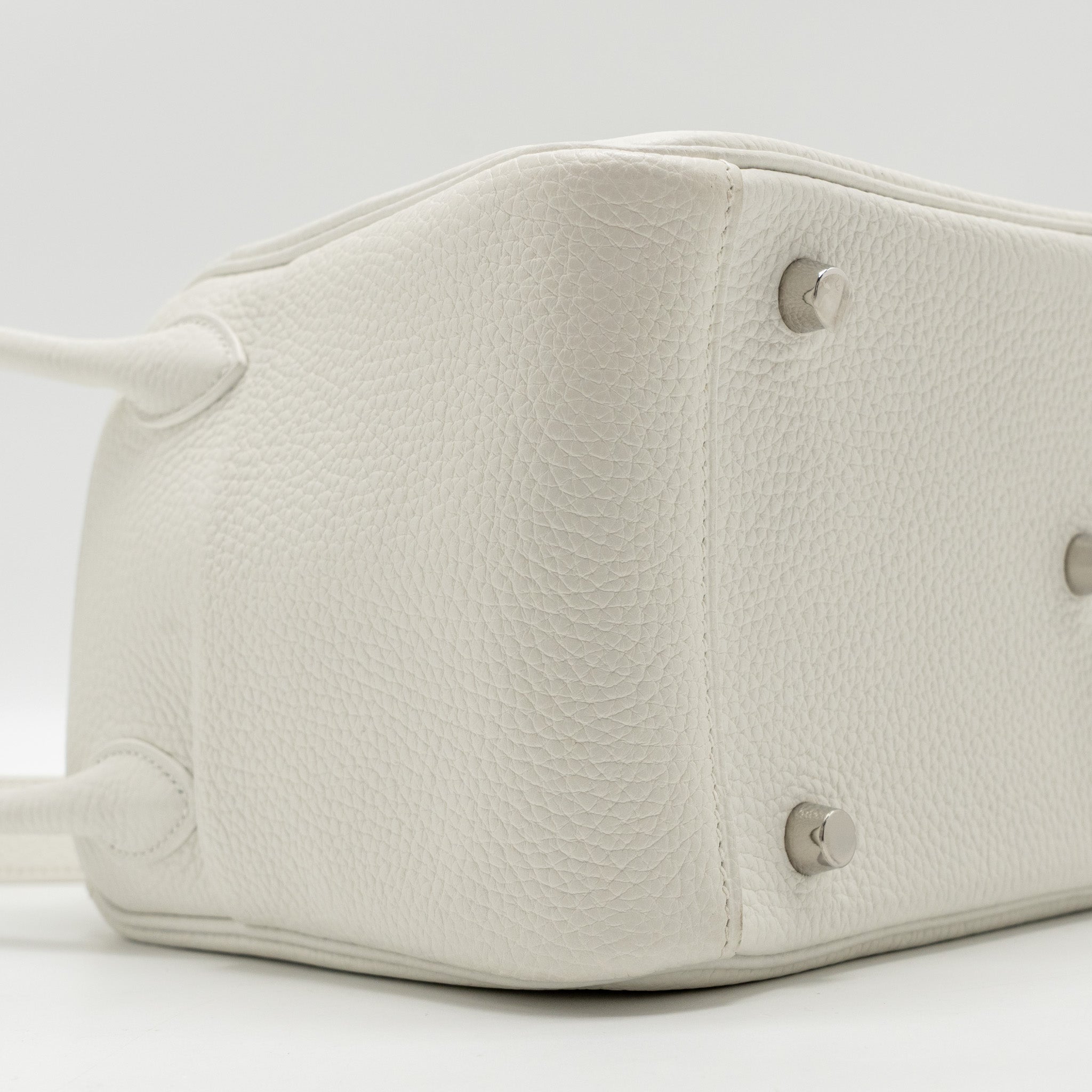 HERMES LINDY 26 CLEMENCE BLANC SHW