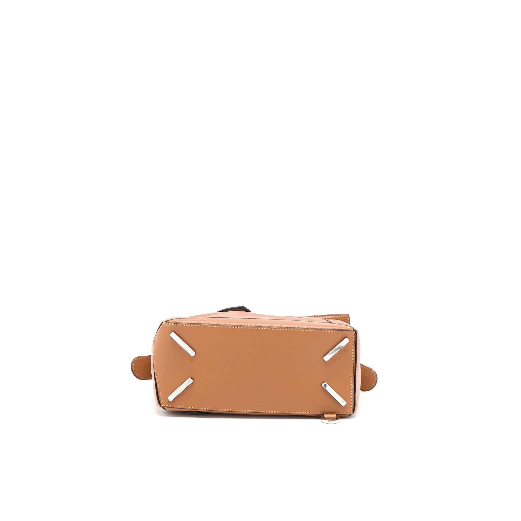LOEWE SMALL PUZZLE BAG CALFSKIN CARAMEL SHW