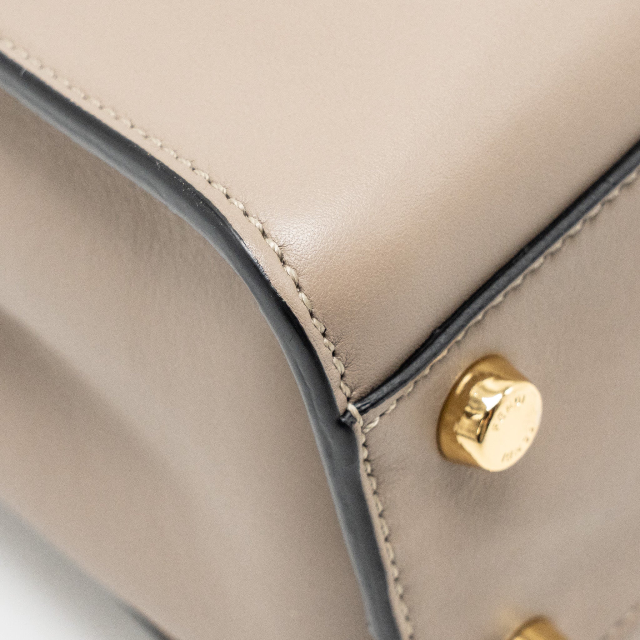 FENDI PEEKABOO ICONIC ESSENTIAL HANDLE BAG CALFSKIN LIGHT GREY GHW