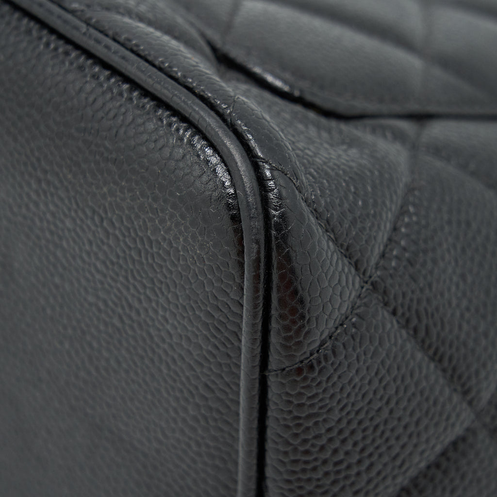 CHANEL VINTAG MEDALLION TOTE BAG CAVIAR BLACK SHW