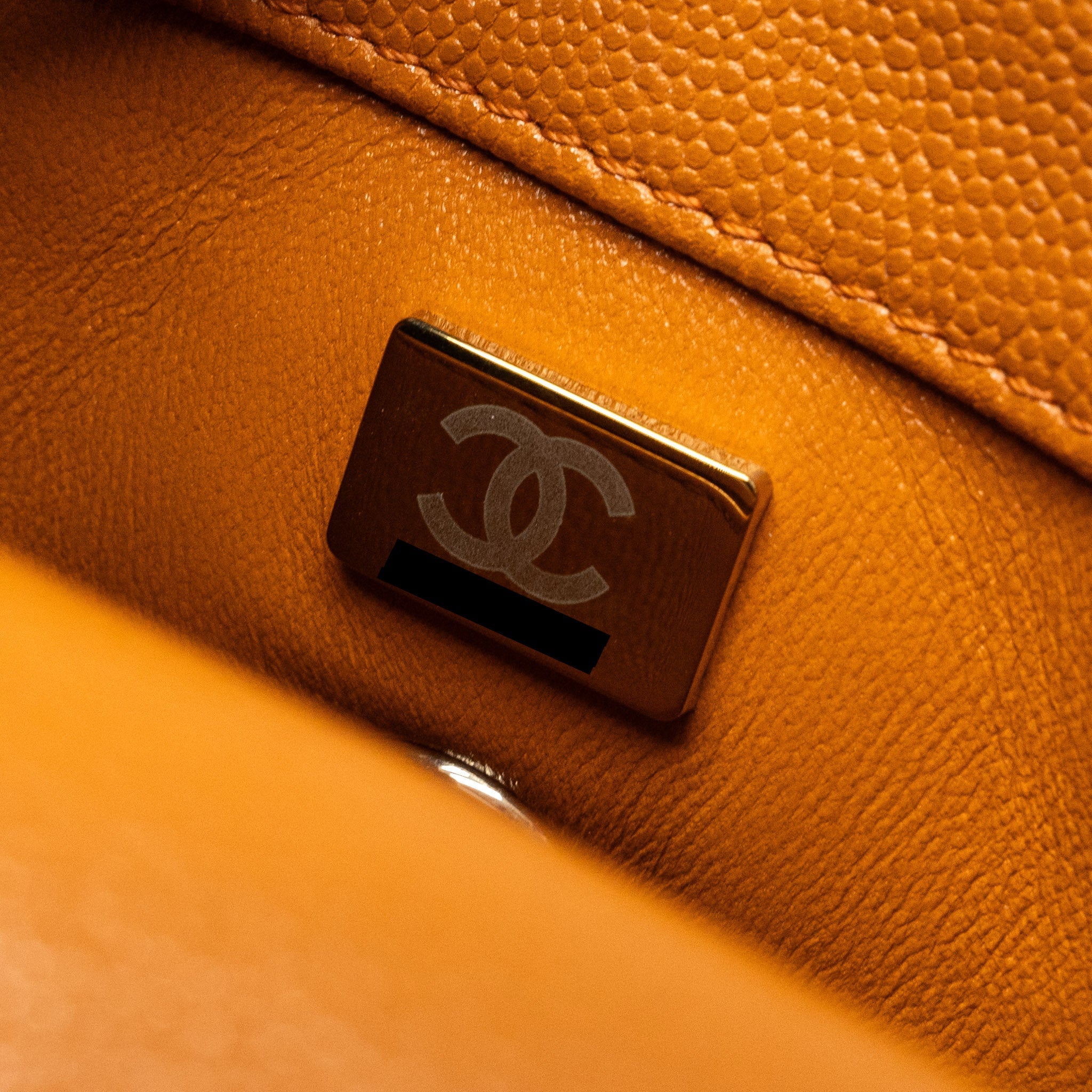 CHANEL MINI COCO HANDLE CAVIAR CARAMEL LGHW (MICROCHIP)