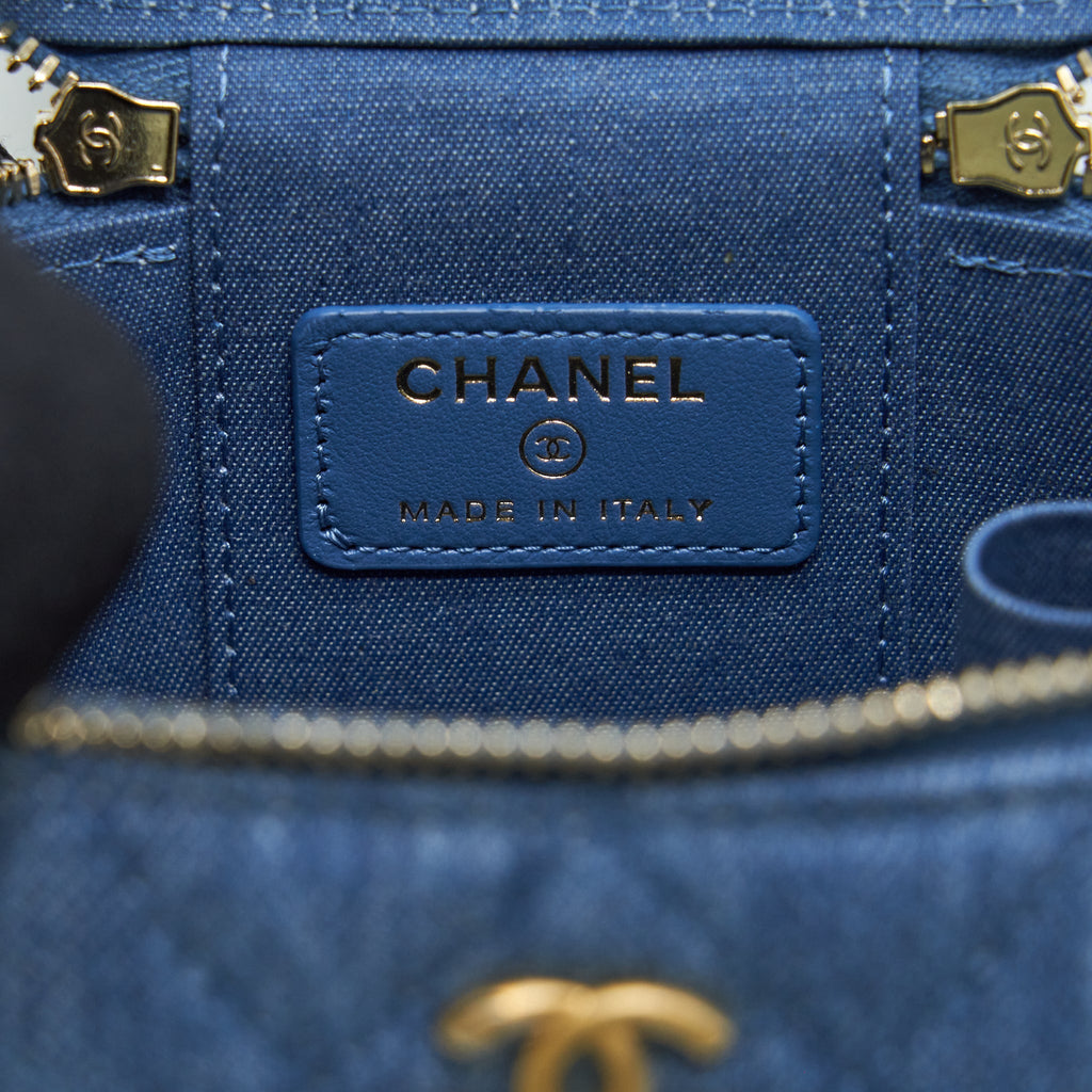 CHANEL 22C PEARL CRUSH MINI VANITY WITH CHAIN DENIM BLUE GHW