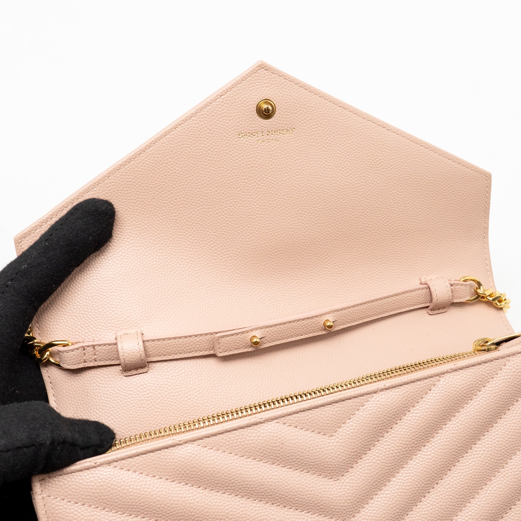 SAINT LAURENT/YSL MATELASSE CHAIN WALLET GRAINED CALFSKIN PALE BLUSH GHW