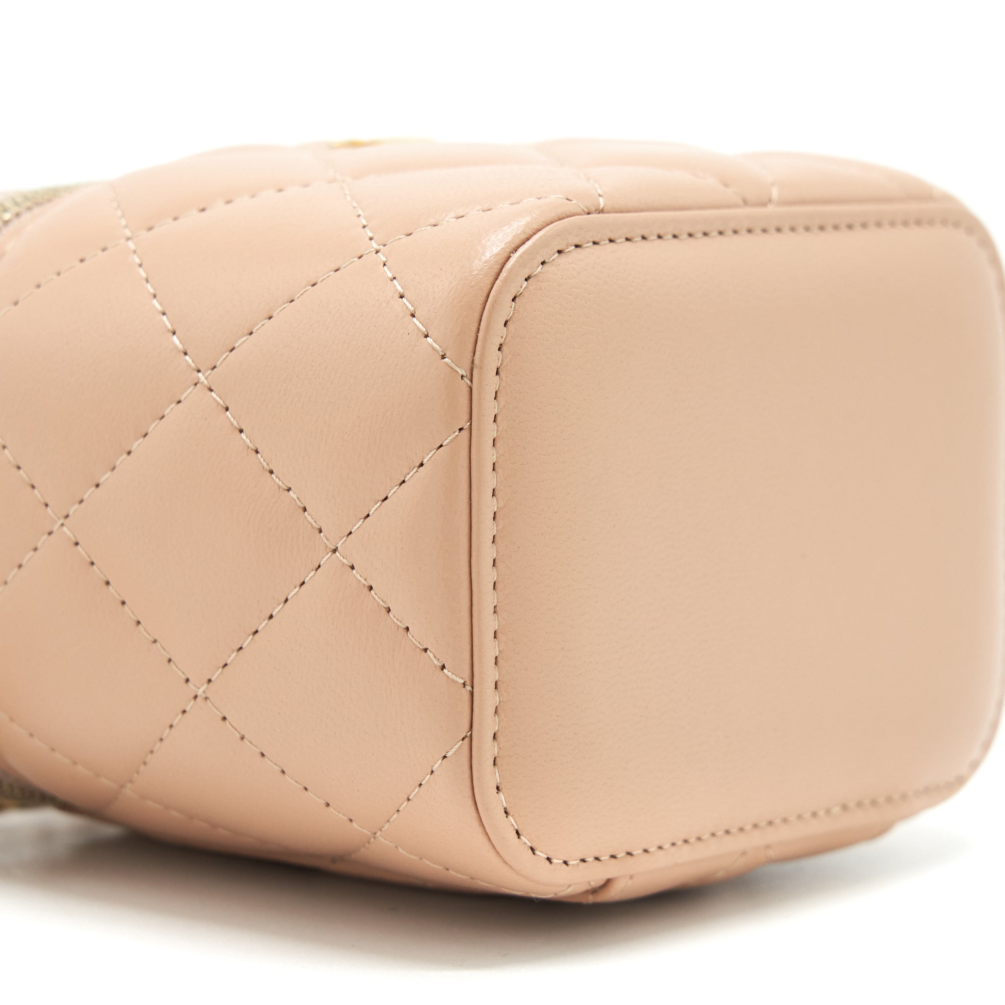 CHANEL TOP HANDLE MINI VANITY ON CHAIN LAMBSKIN BEIGE GHW