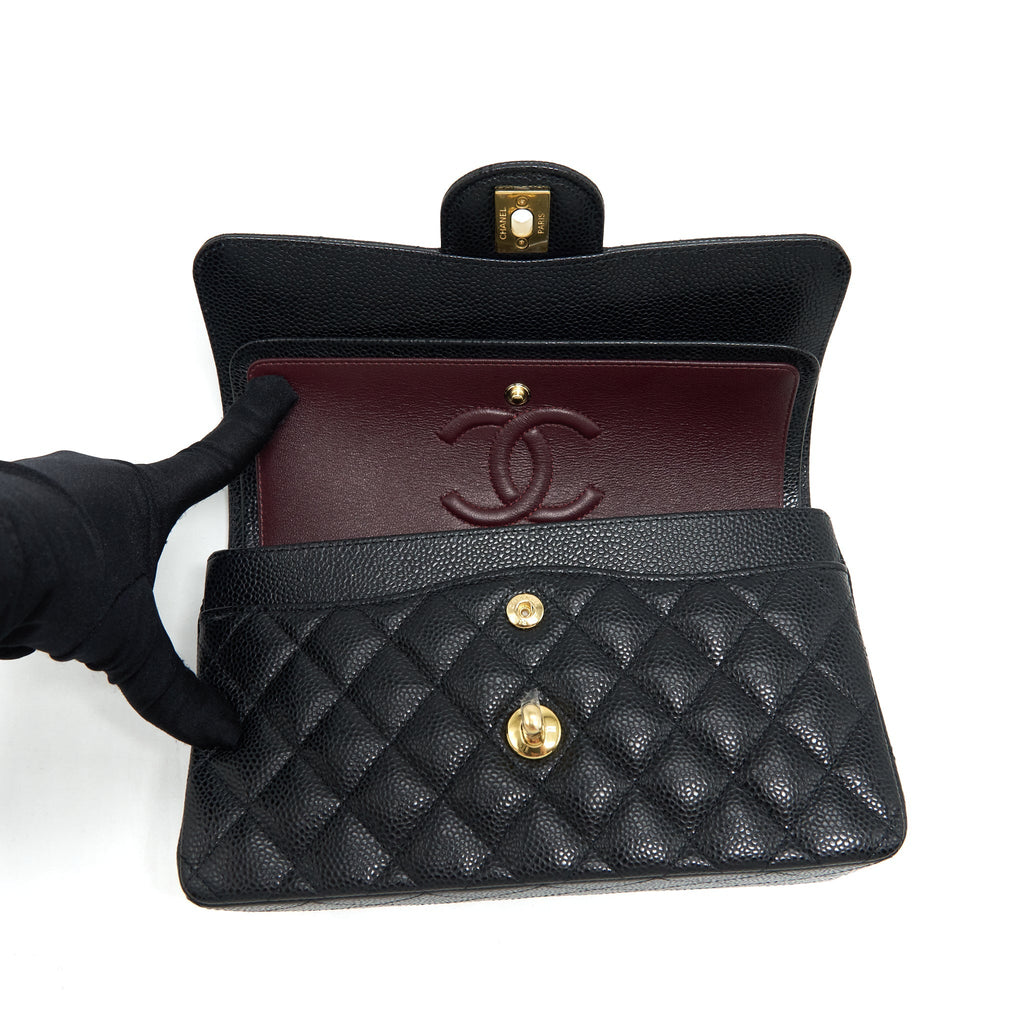 CHANEL SMALL CLASSIC DOUBLE FLAP BAG CAVIAR BLACK GHW (MICROCHIP)