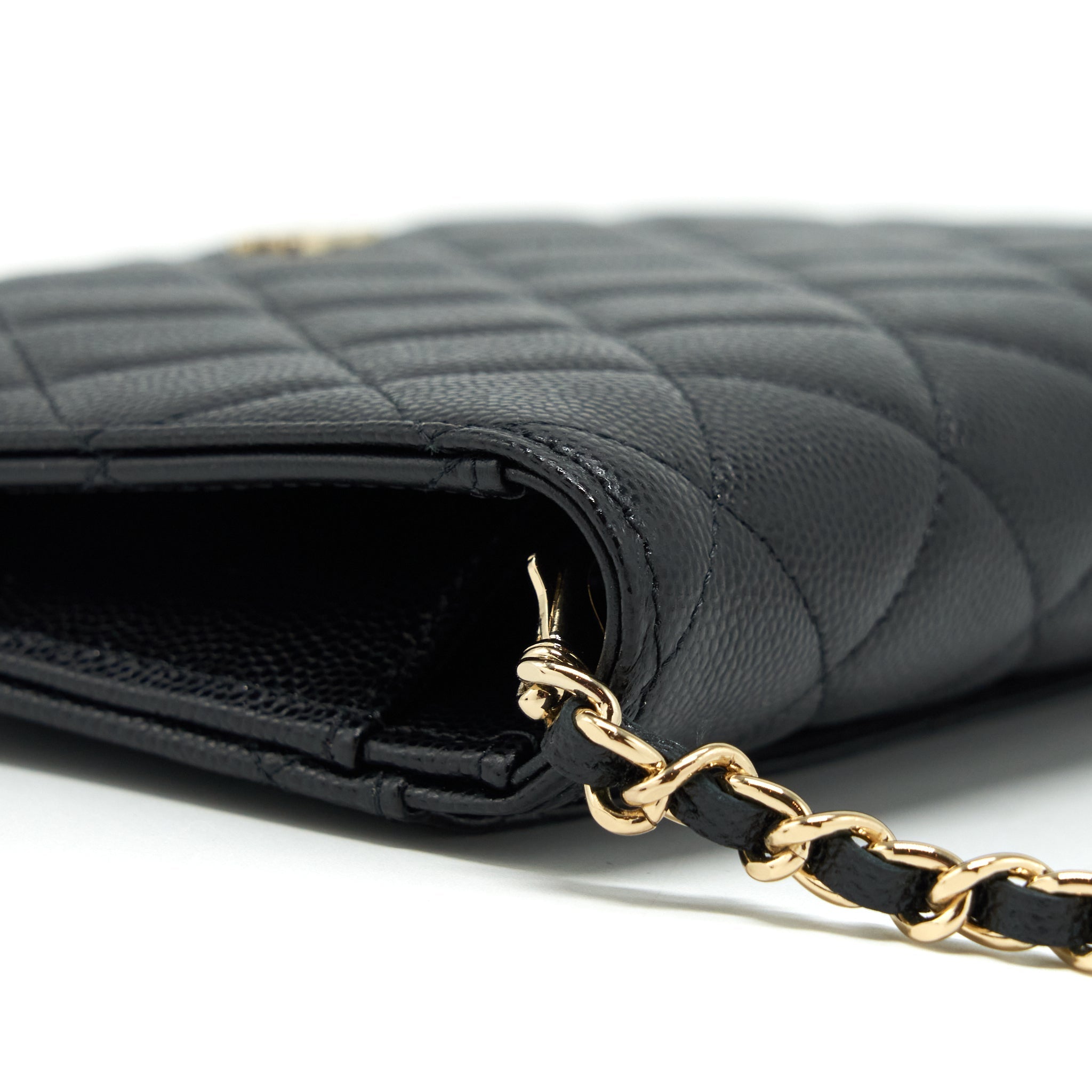 CHANEL 2 IN 1 WALLET ON CHAIN CAVIAR BLACK GHW