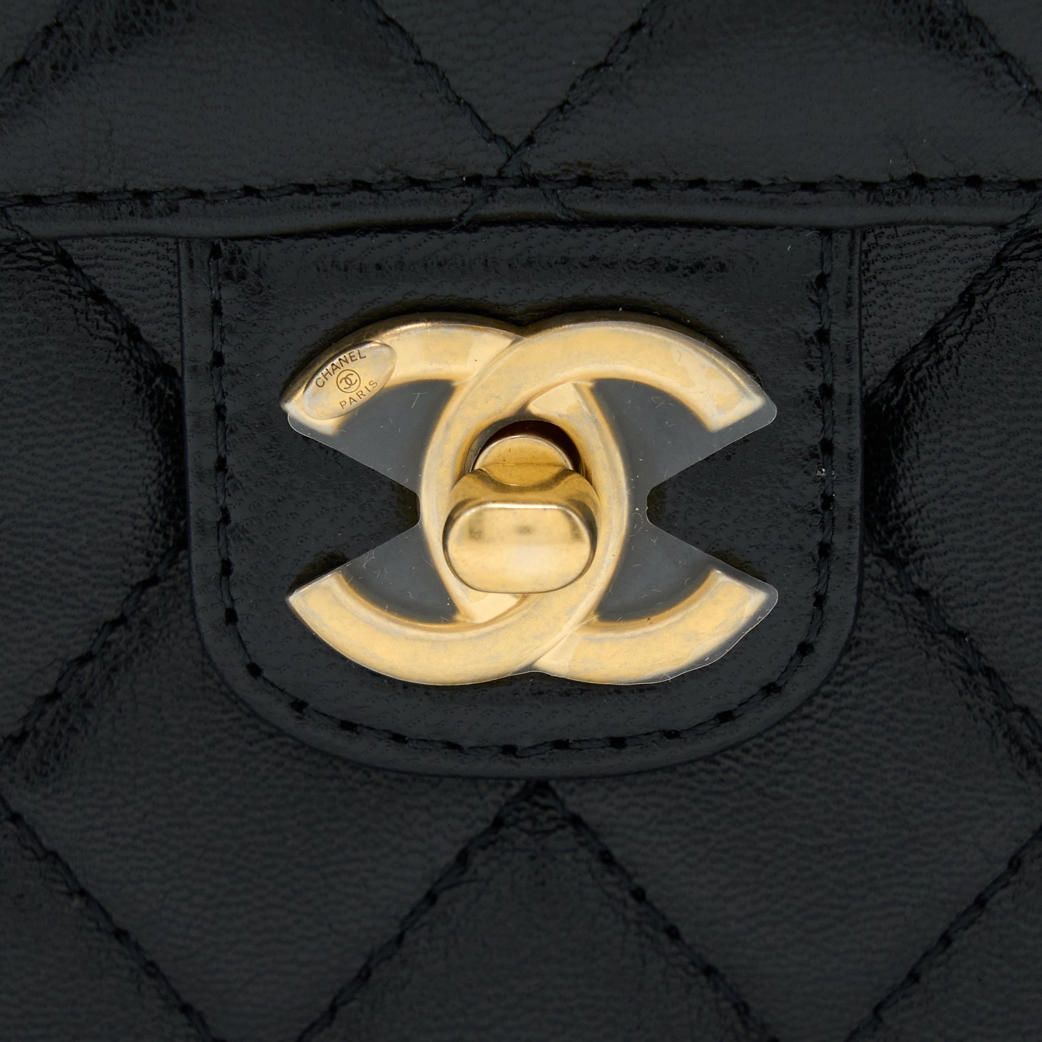 CHANEL 22K RETRO CLASSIC NEW SQUARE FLAP BAG GOATSKIN BLACK WITH GHW (MICROCHIP)