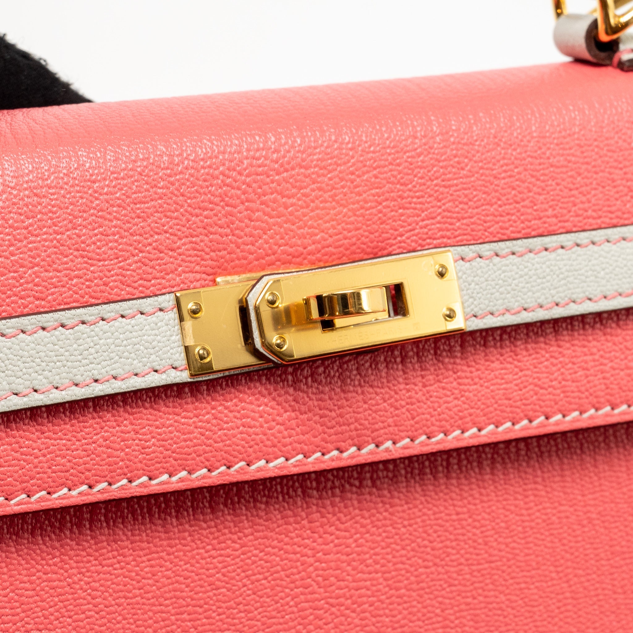 HERMES KELLY 25 SPECIAL ORDER CHÈVRE MYSORE ROSE LIPSTICK / GRIS PERLE GHW
