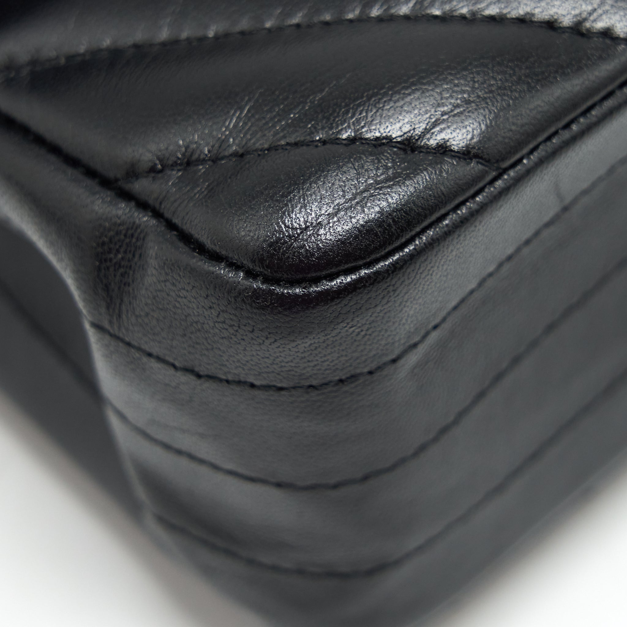 CHANEL SMALL CLASSIC DOUBLE FLAP BAG CHEVRON LAMBSKIN BLACK GHW