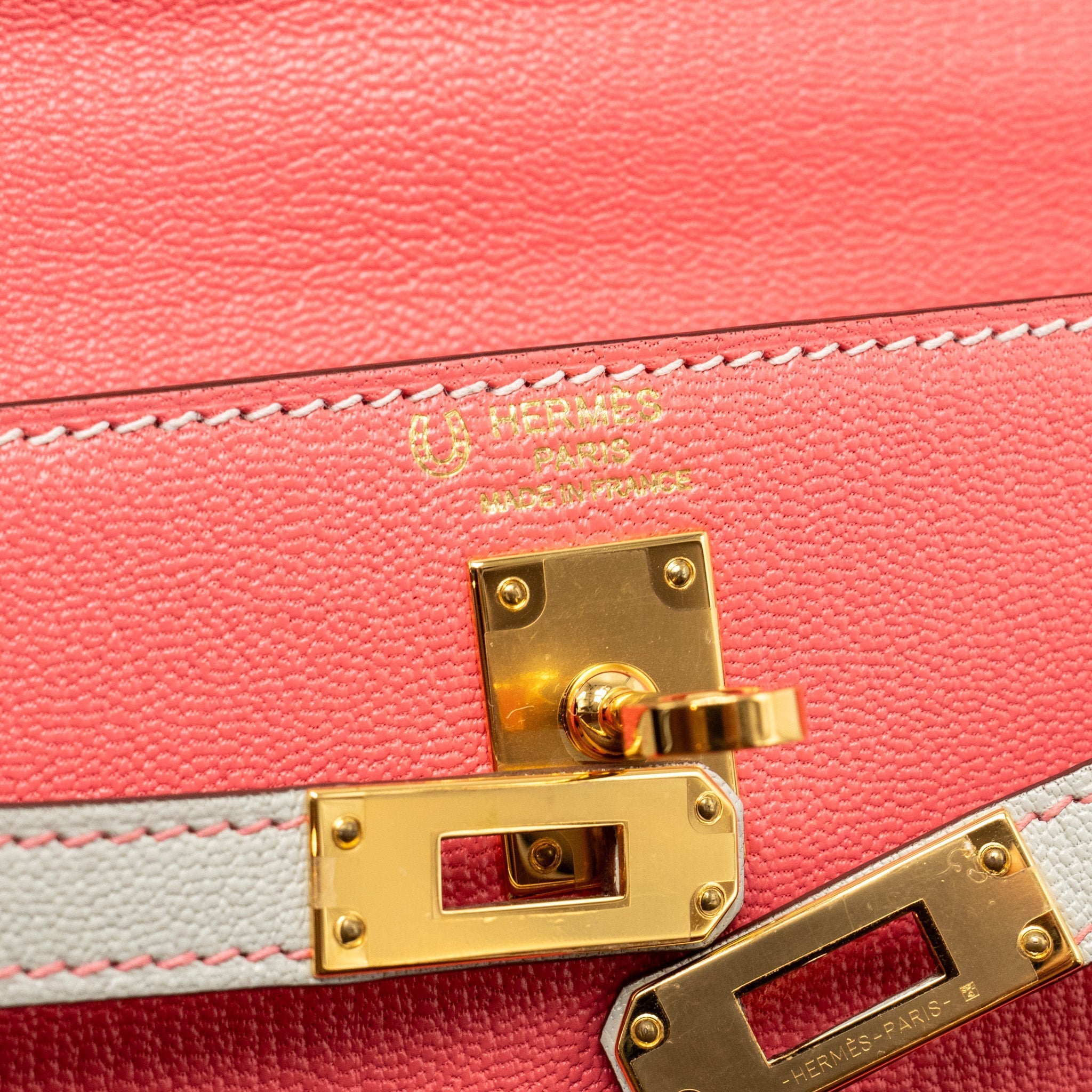 HERMES KELLY 25 SPECIAL ORDER CHÈVRE MYSORE ROSE LIPSTICK / GRIS PERLE GHW