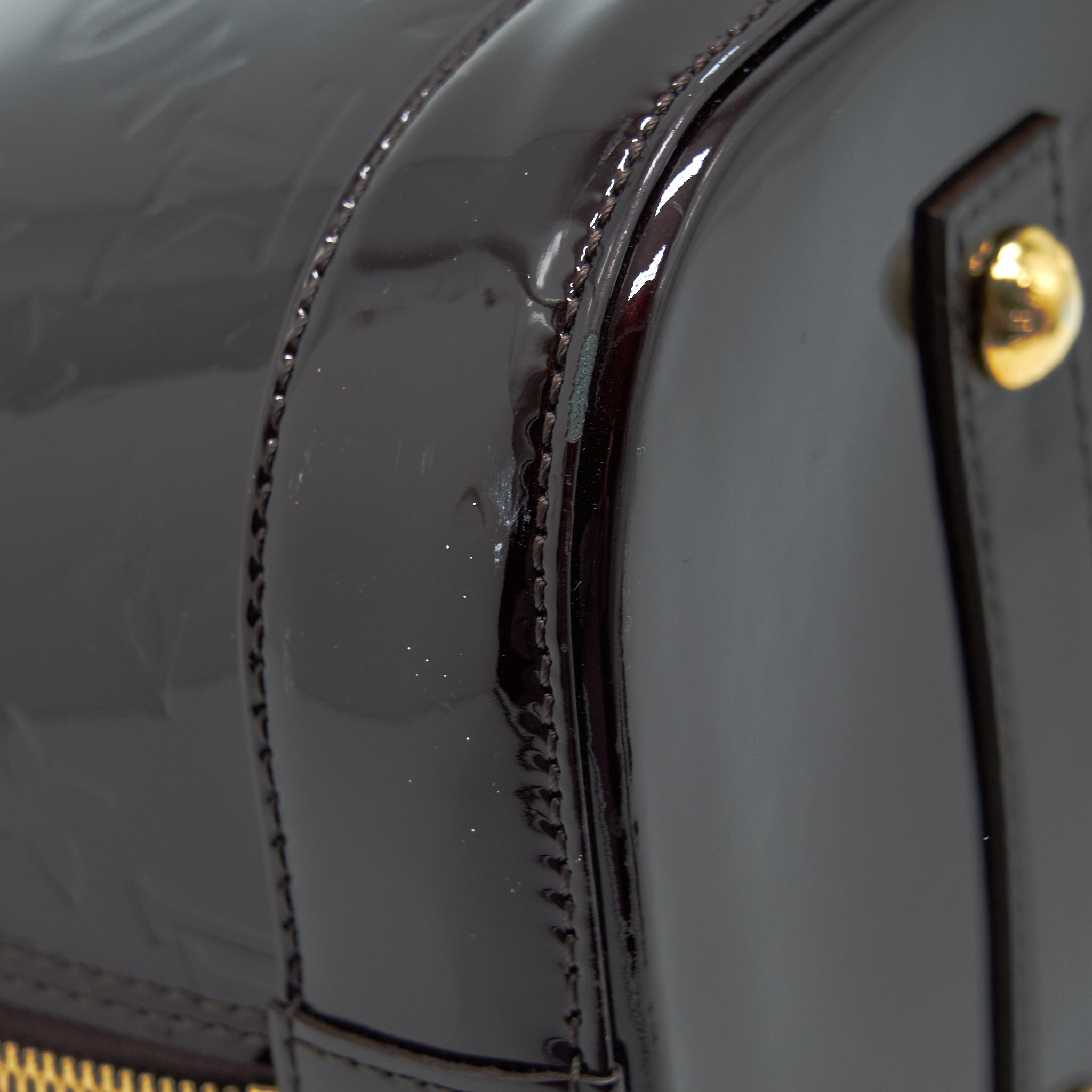 LOUIS VUITTON ALMA GM PATENT LEATHER AMARANTE VERNIS