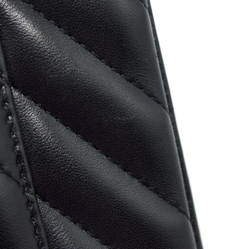 CHANEL SMALL CLASSIC DOUBLE FLAP BAG CHEVRON LAMBSKIN BLACK GHW