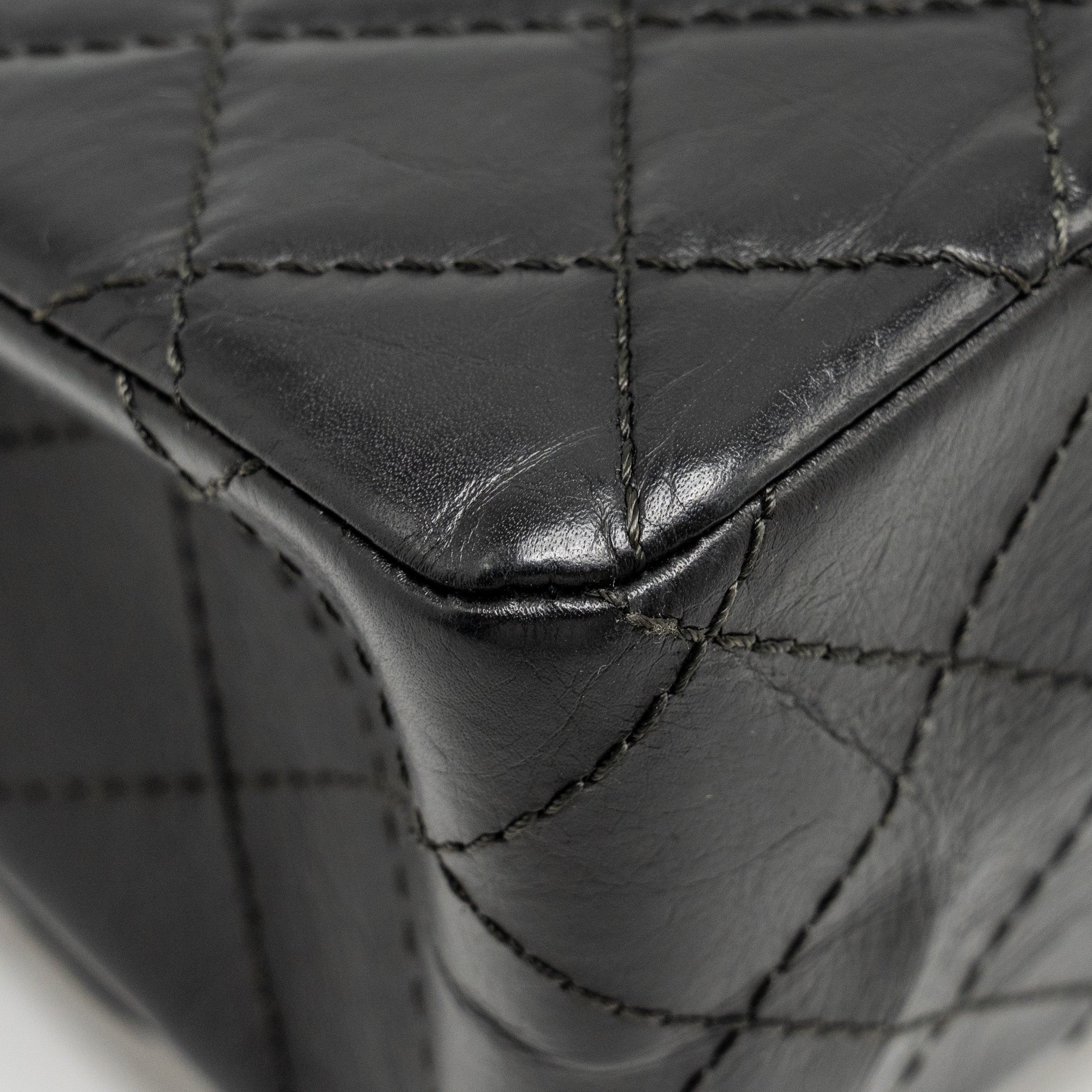 CHANEL LARGE 2.55 226 REISSUE DOUBLE FLAP BAG AGED CALFSKIN BLACK GHW