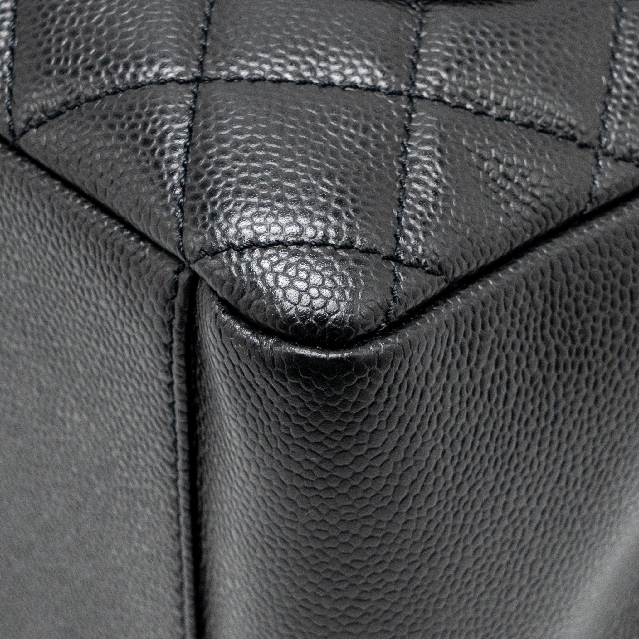 CHANEL GRAND SHOPPING TOTE CAVIAR BLACK SHW