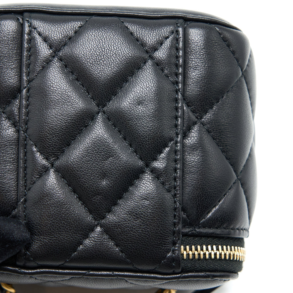 CHANEL PEARL CRUSH MINI VANITY CASE LAMBSKIN BLACK LGHW