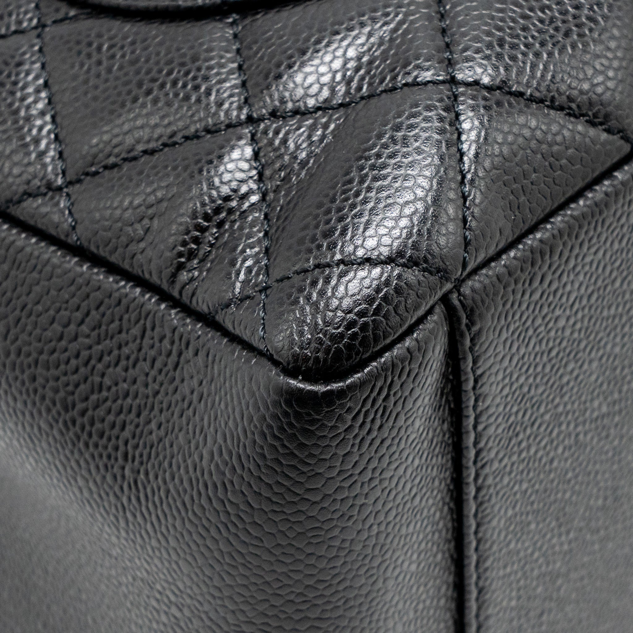 CHANEL GRAND SHOPPING TOTE CAVIAR BLACK SHW