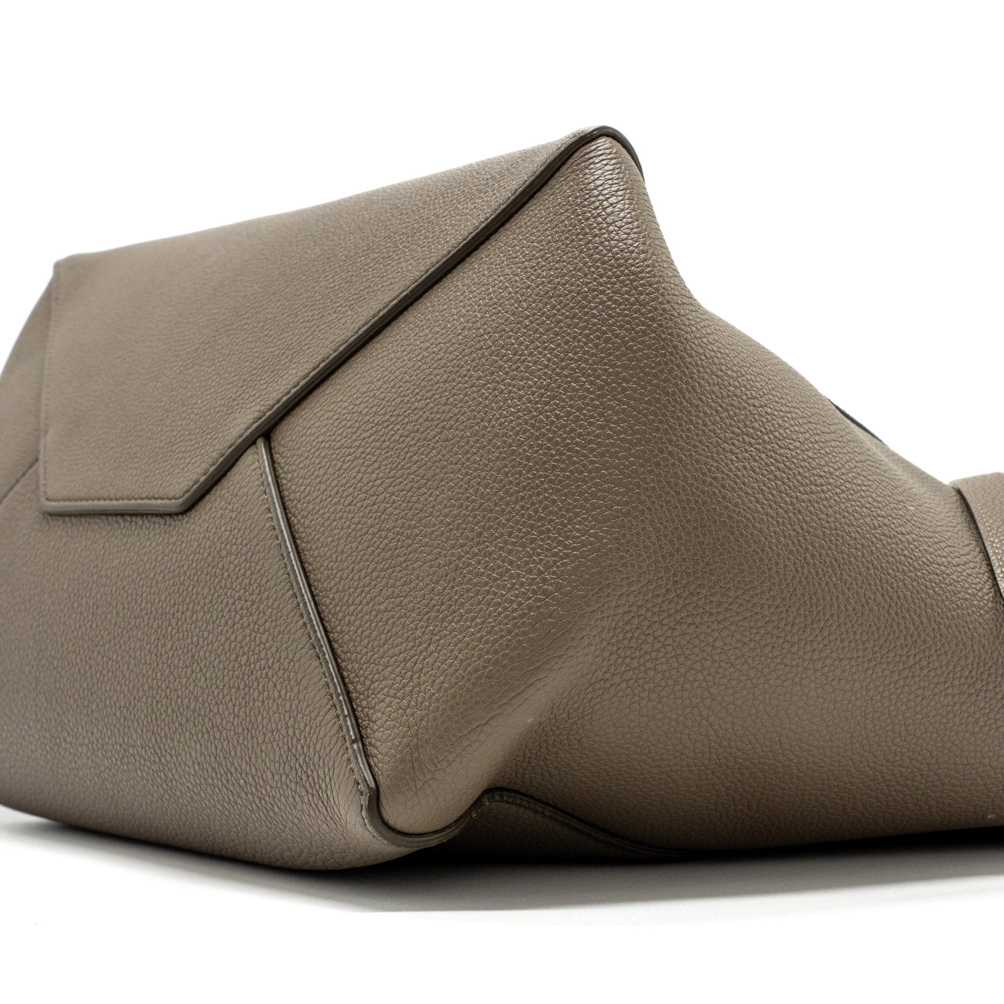CELINE SMALL CABAS PHANTOM BAG GRAINED CALFSKIN TAUPE GHW