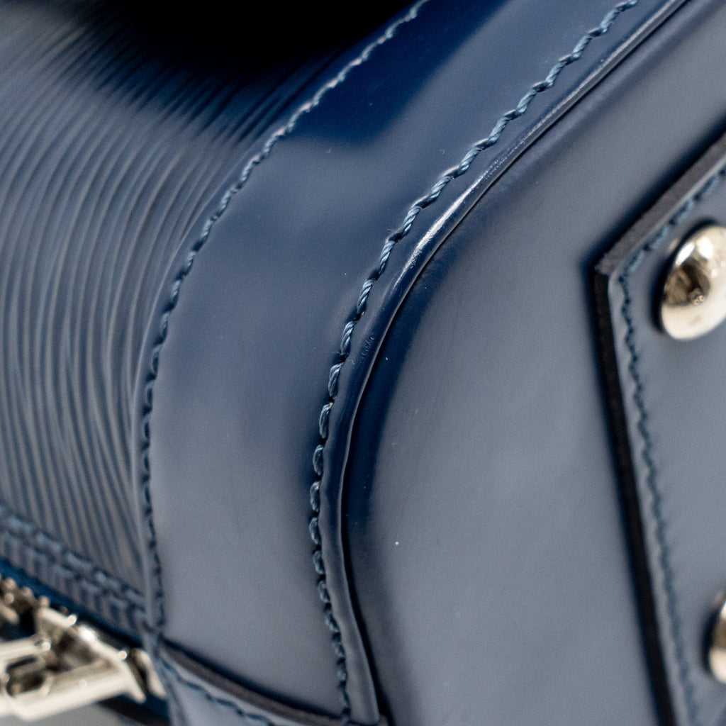 LOUIS VUITTON ALMA BB EPI INDIGO SHW