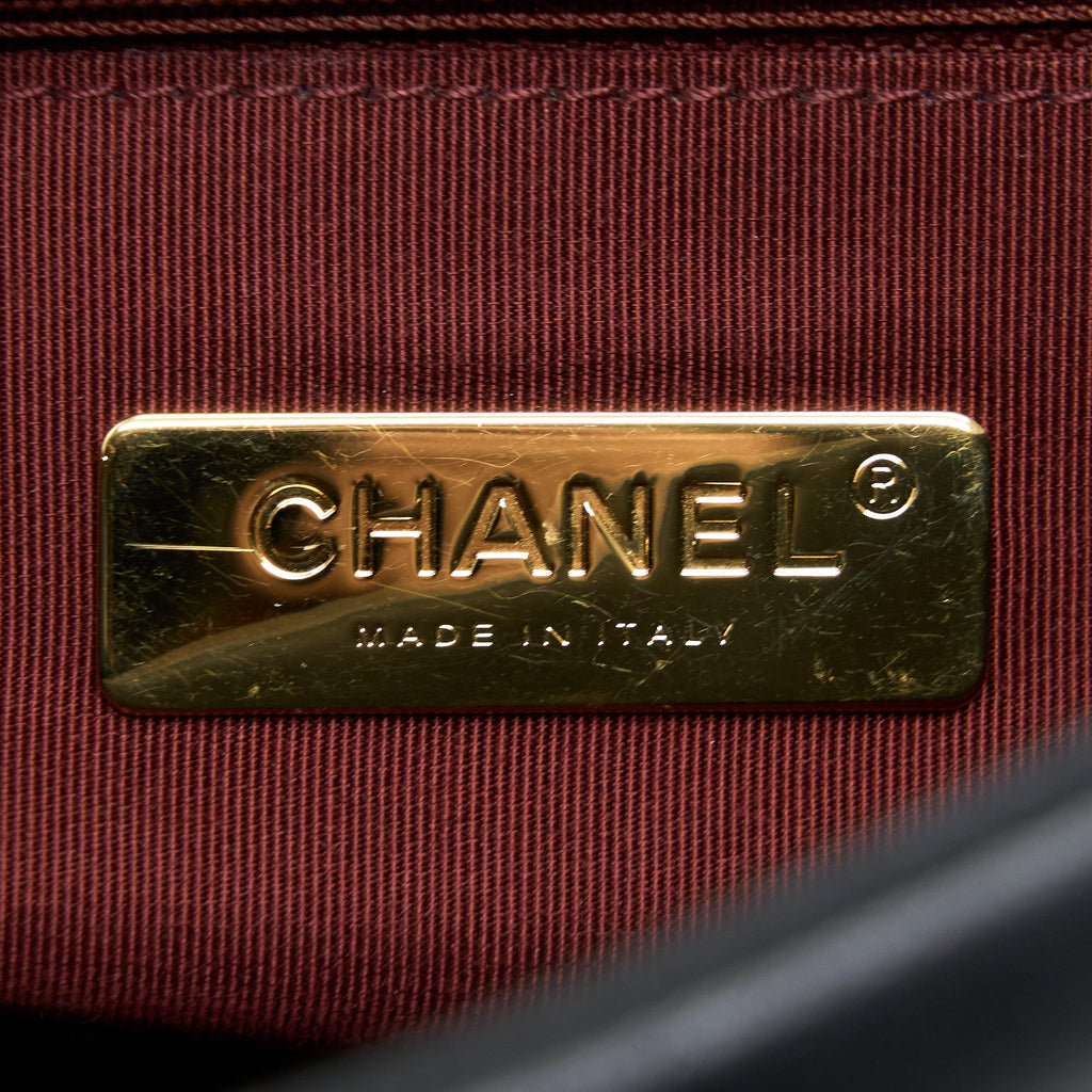 CHANEL MAXI 19 BAG GOATSKIN BLACK MULTICOLOUR HARDWARE