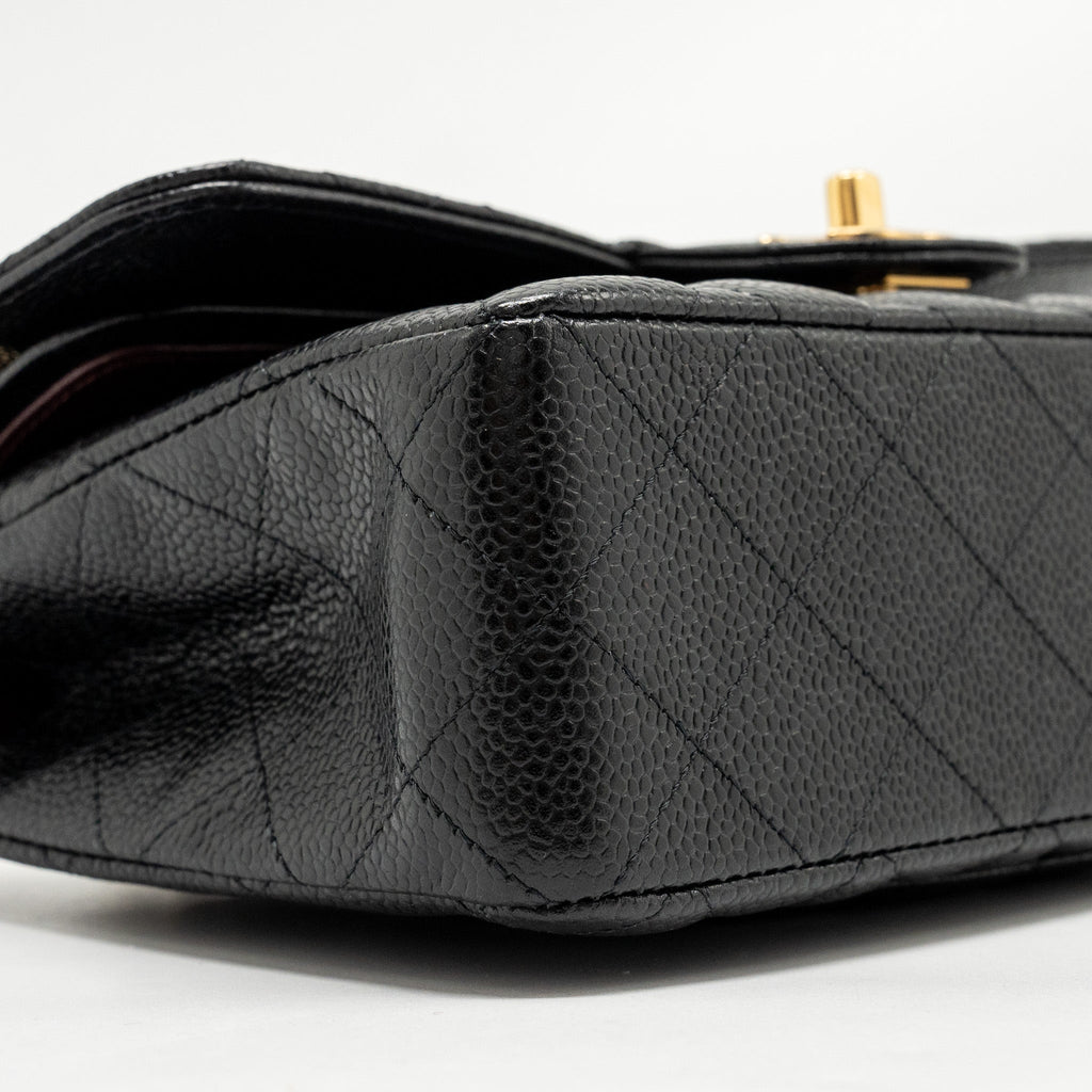 CHANEL SMALL CLASSIC DOUBLE FLAP BAG CAVIAR BLACK GHW (MICROCHIP)