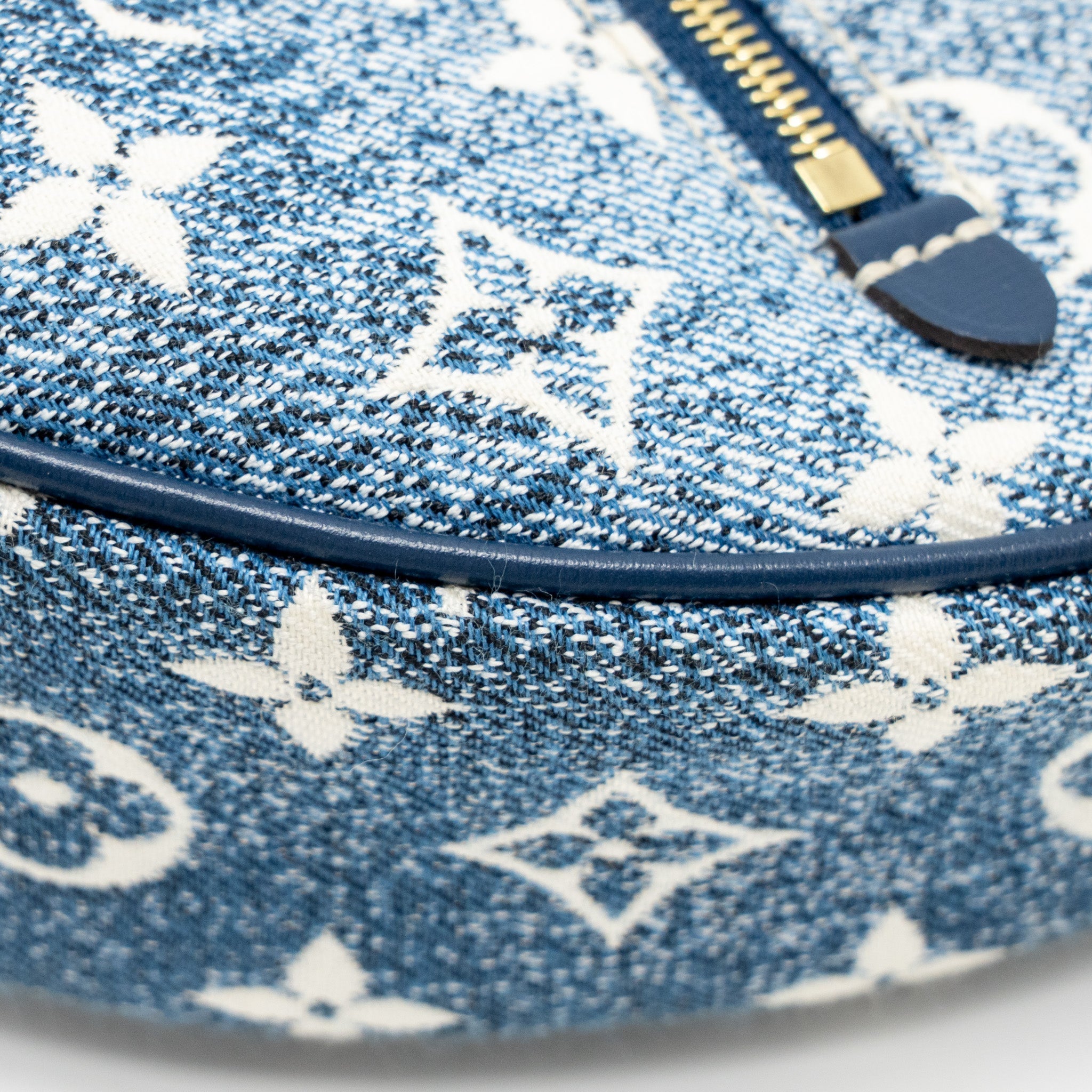 LOUIS VUITTON HALF-MOON LOOP BAGUETTE BAG DENIM BLUE GHW