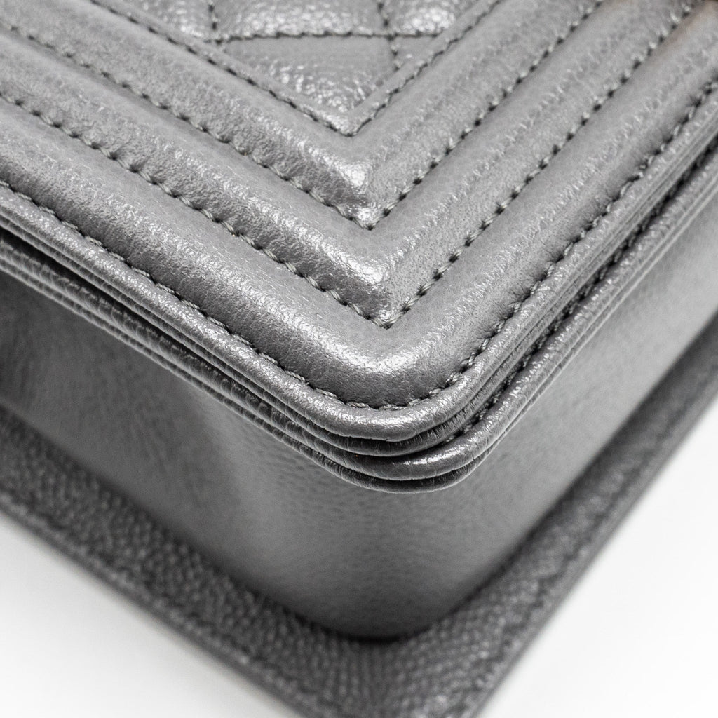 CHANEL SMALL BOY BAG CAVIAR DARK GREY GHW (MICROCHIP)