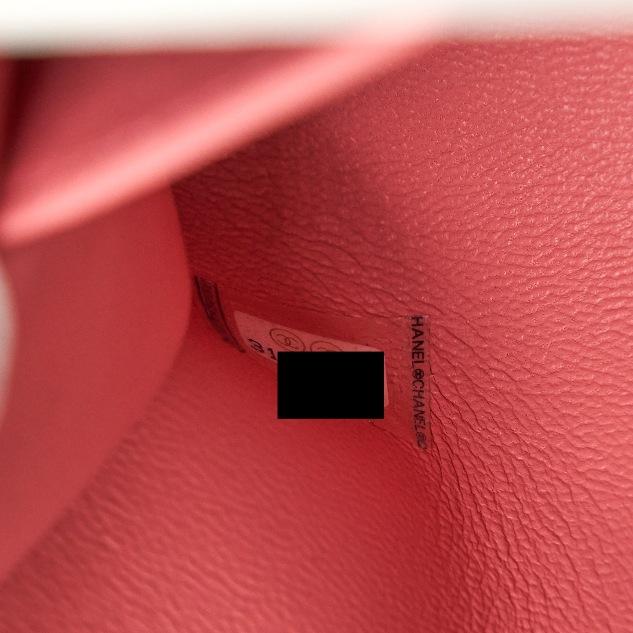 CHANEL SEASONAL FLAP BAG LAMBSKIN WHITE GHW
