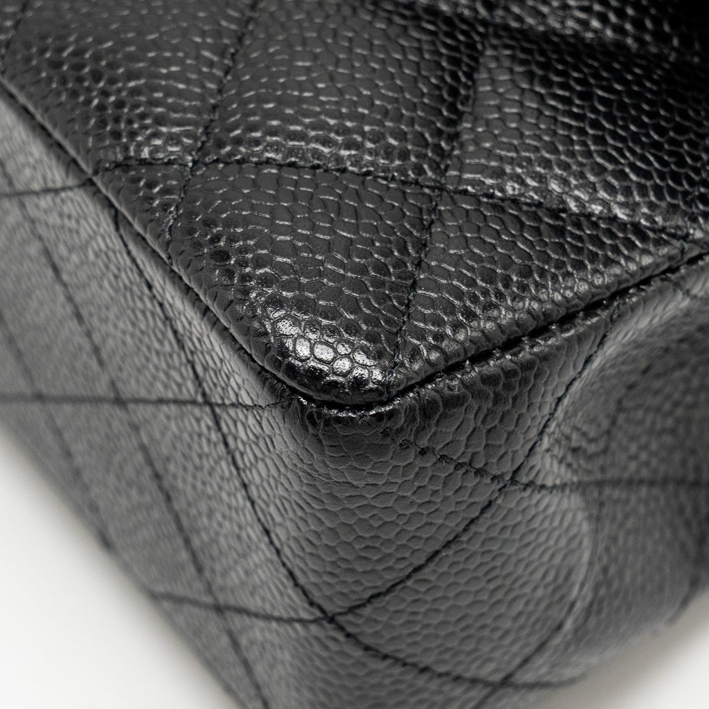 CHANEL SMALL CLASSIC DOUBLE FLAP BAG CAVIAR BLACK GHW (MICROCHIP)