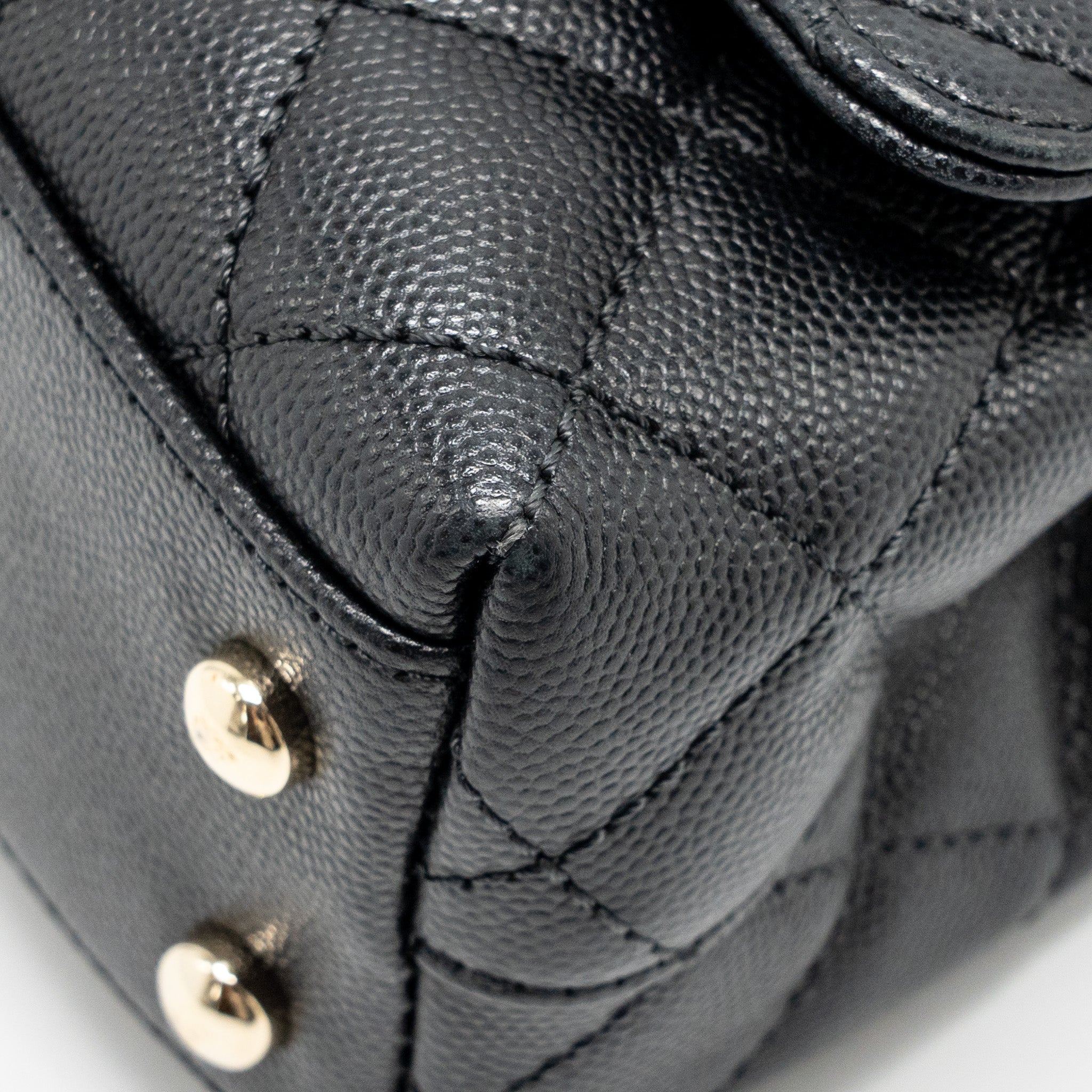 CHANEL MINI COCO HANDLE CAVIAR BLACK LGHW (MICROCHIP)
