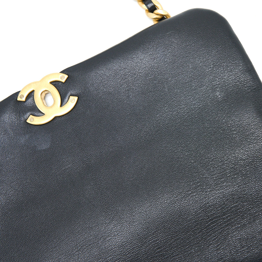 CHANEL MAXI 19 BAG GOATSKIN BLACK MULTICOLOUR HARDWARE