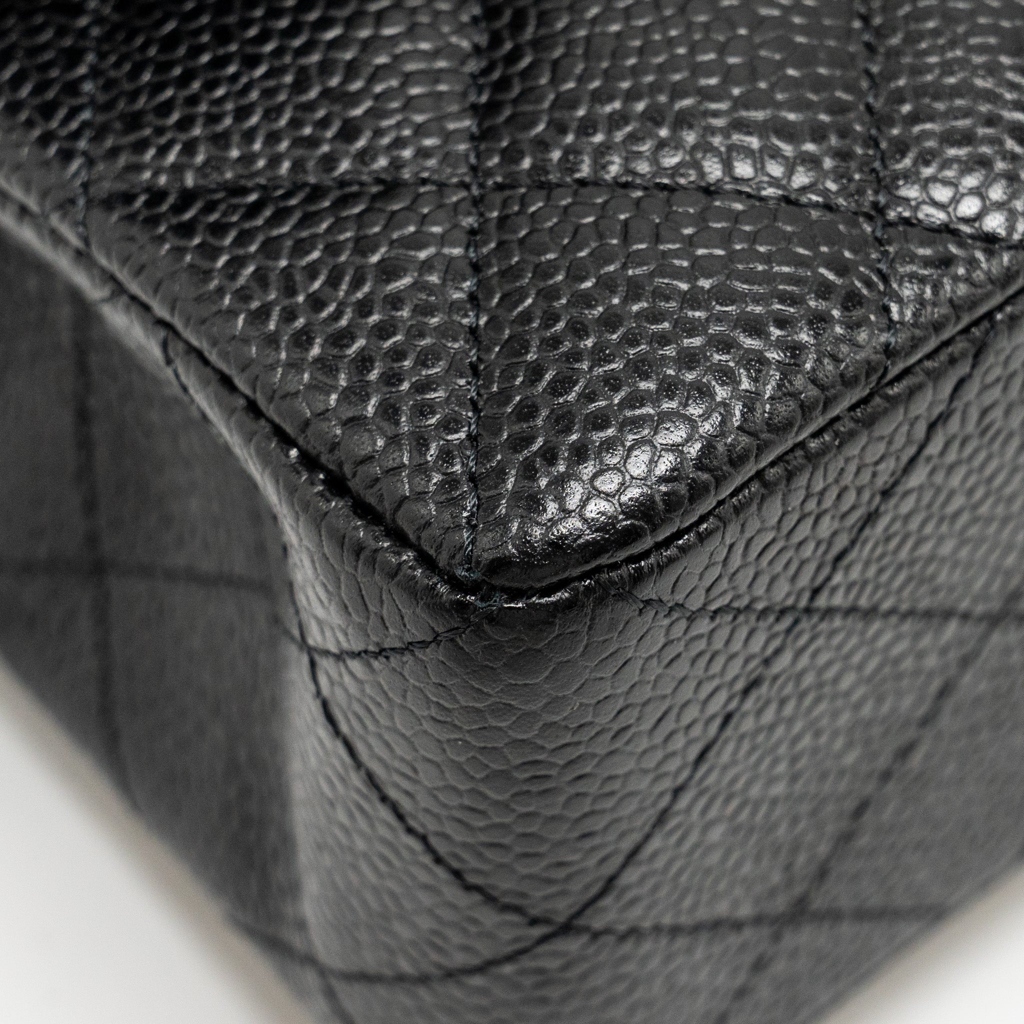 CHANEL SMALL CLASSIC DOUBLE FLAP BAG CAVIAR BLACK GHW (MICROCHIP)